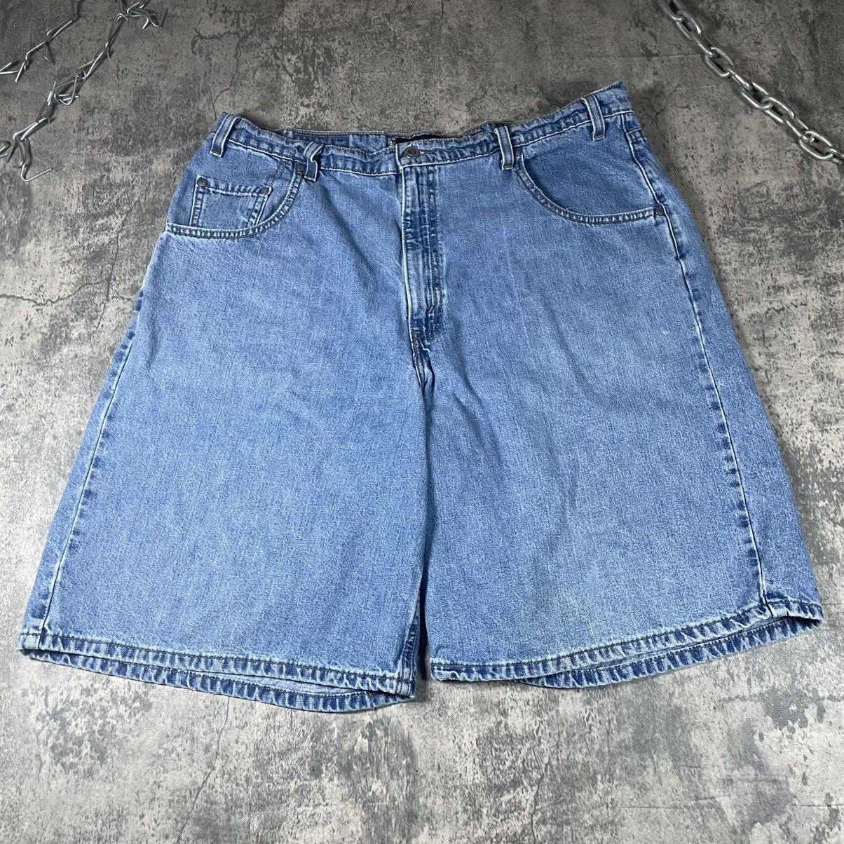 Levi's Levis Vintage Silver Tab Boxy Fit Jorts Size US 38 / EU 54 - 1 Thumbnail
