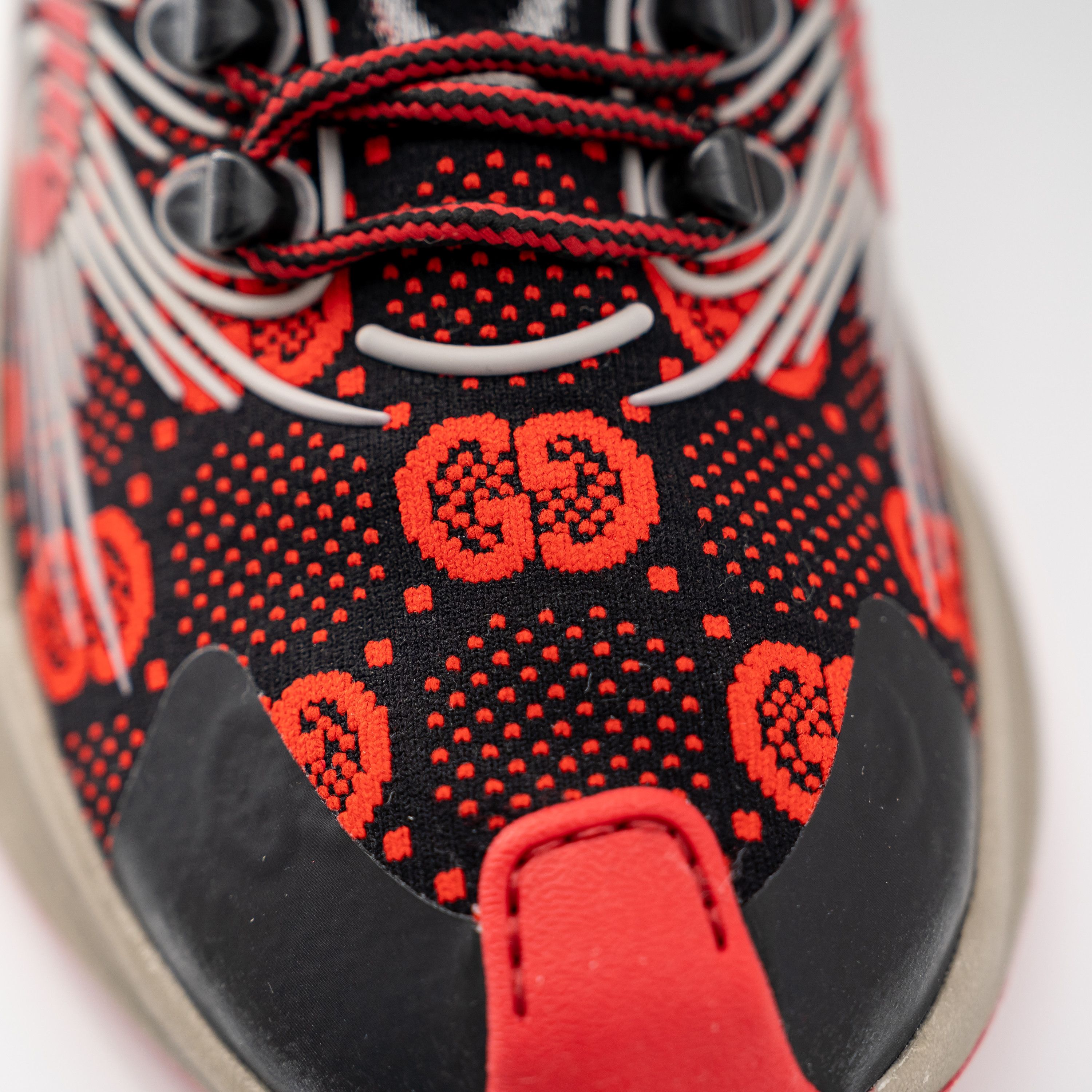 Gucci 12G - Gucci Run Sneaker Black Red GG Size US 12.5 / EU 45-46 - 7 Thumbnail