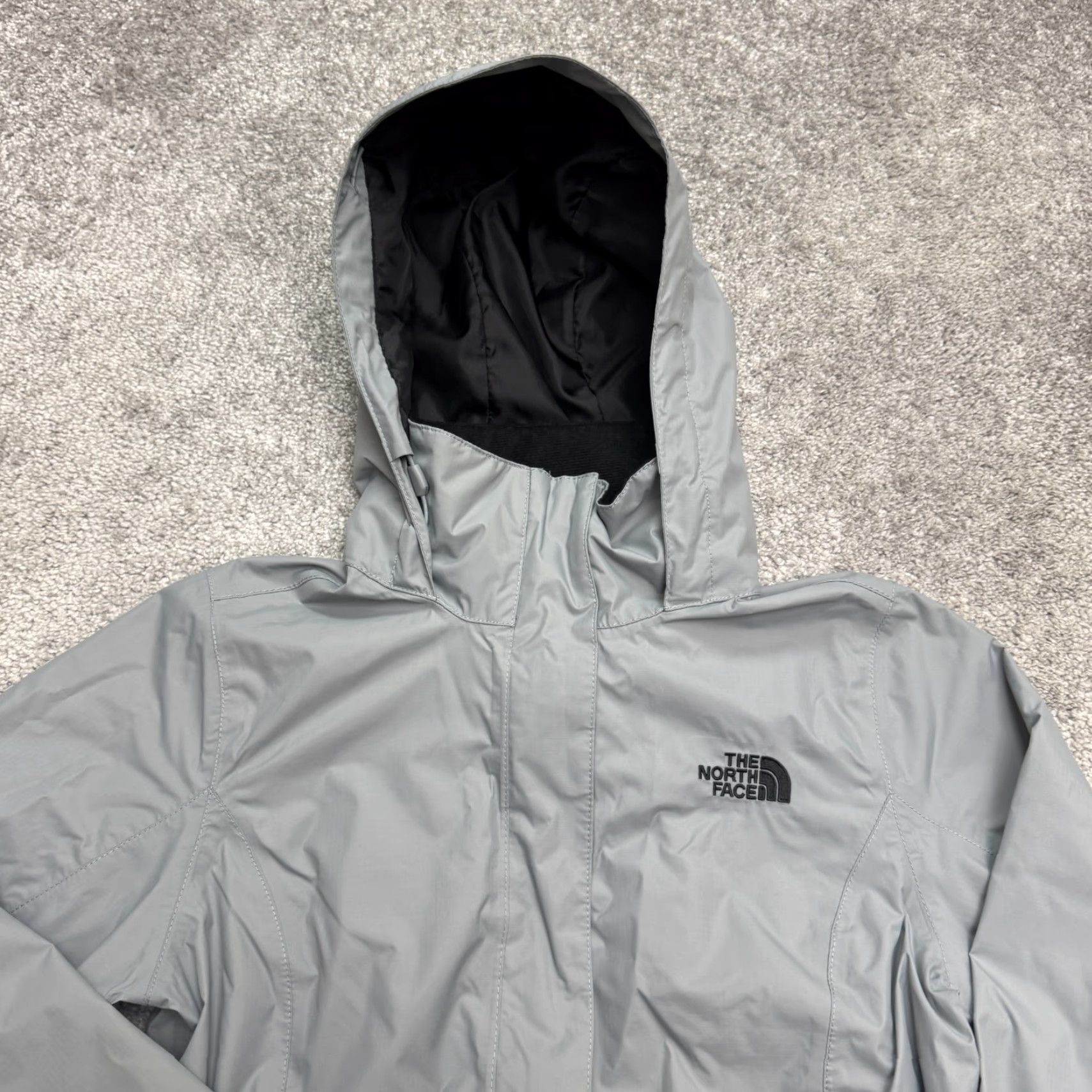The North Face The North Face DryVent Resolve 2 Windbreaker Hoodie Jacket Womens XS Gray Nylon Size XS / US 0-2 / IT 36-38 - 3 Thumbnail