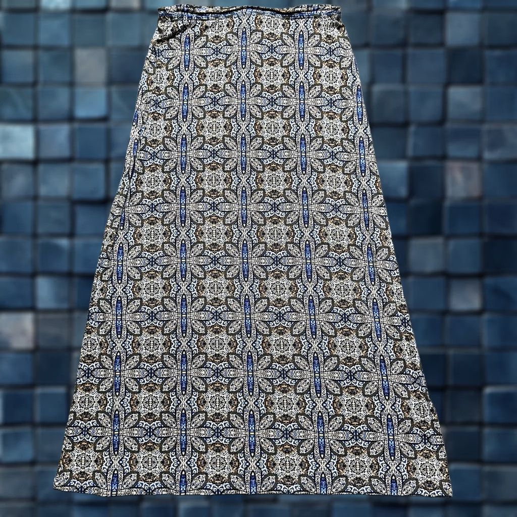Vintage Artisan Long Maxi Skirt Womens L Blue Floral Geometric Elastic Waist Bohemian Summer Casual, Travel, Party/Cocktail Size 36" / US 14 / IT 50 - 1 Thumbnail