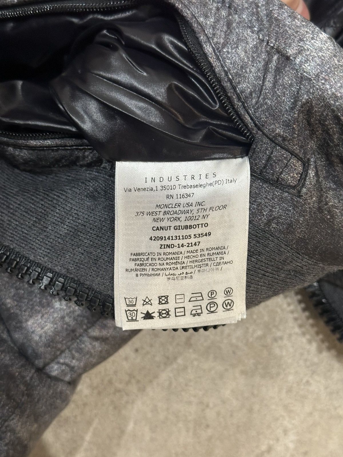 Moncler moncler canut jacket Size US L / EU 52-54 / 3 - 12 Thumbnail