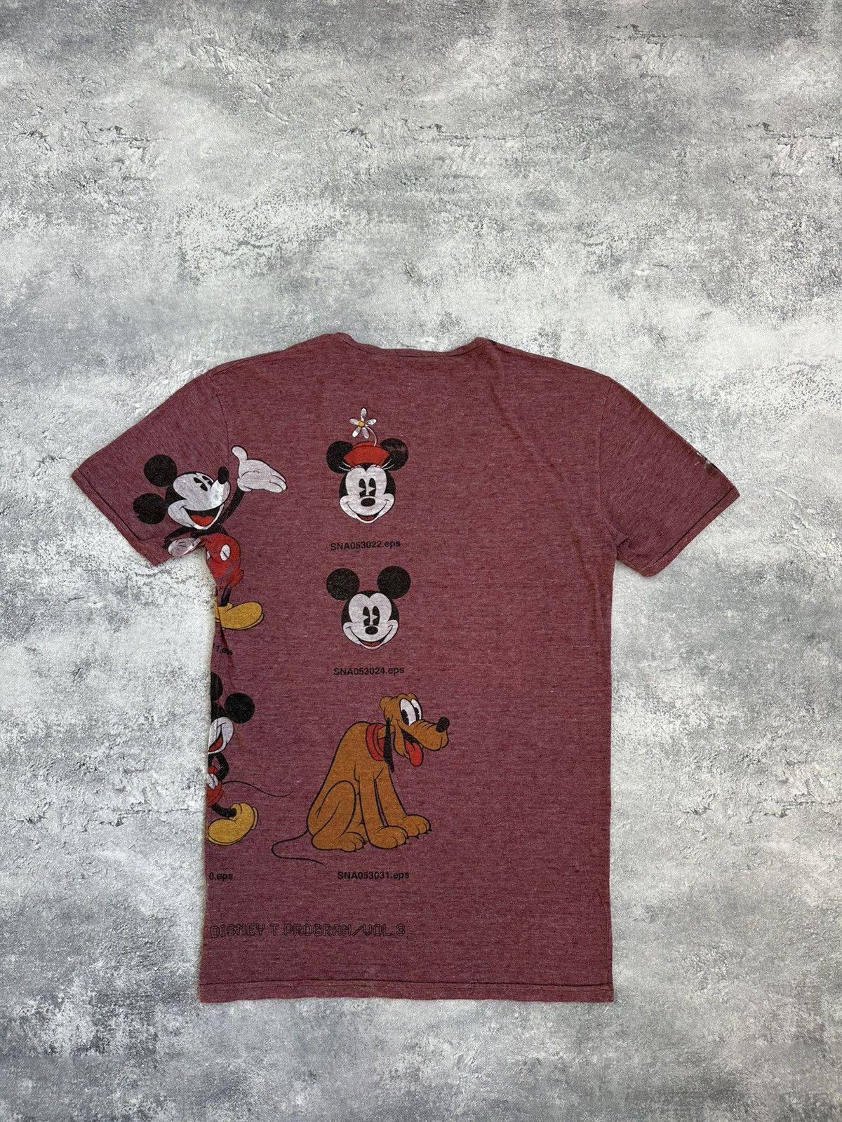 Dolce & Gabbana Dolce Gabbana Mickey Mouse T-Shirt Vintage Over Printed Logo Size US S / EU 44-46 / 1 - 13 Thumbnail