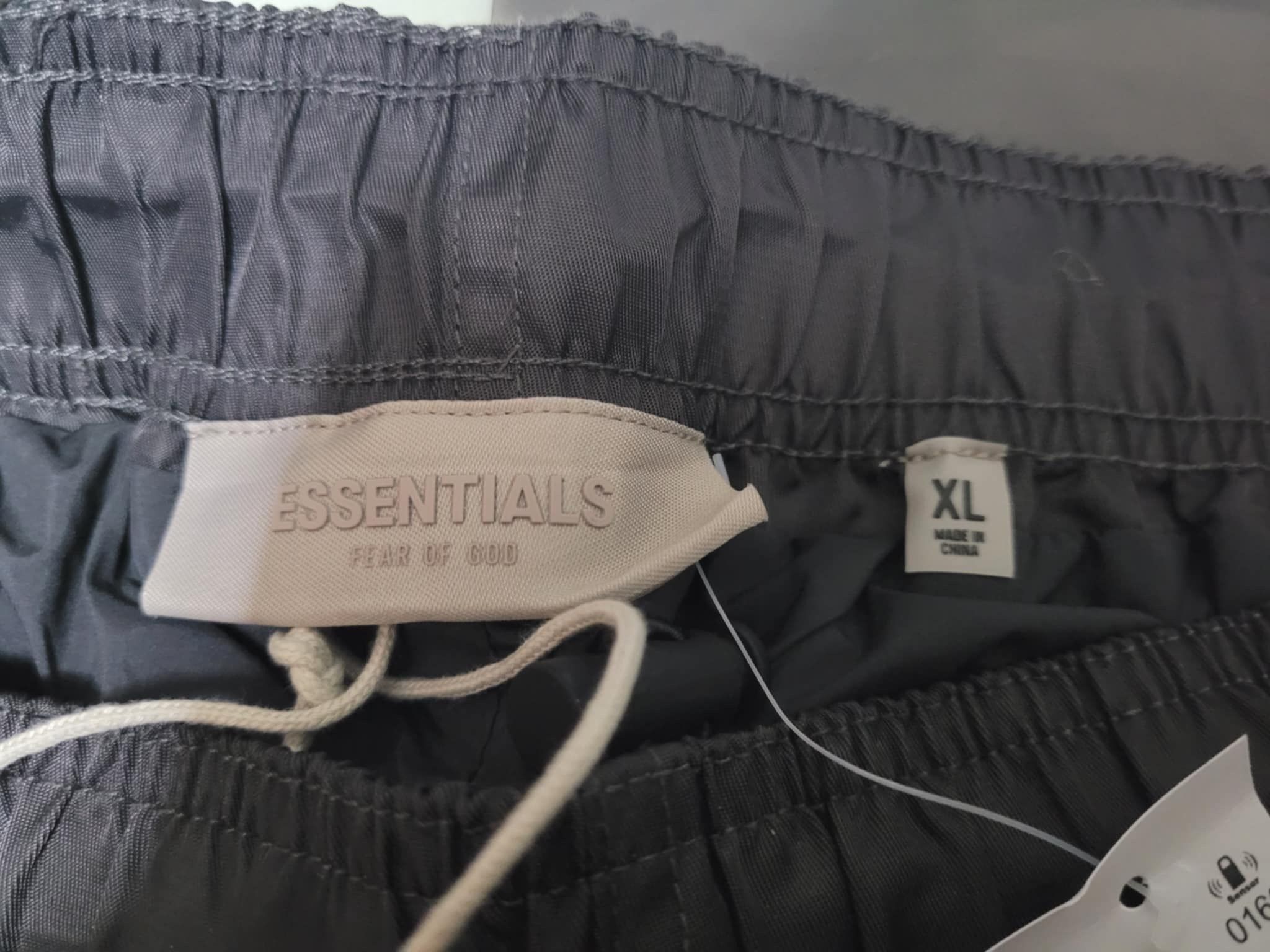 Fear of God Sz XL Fear of God Essentials Running Short IRON SS22 Size US 38 / EU 54 - 7 Thumbnail