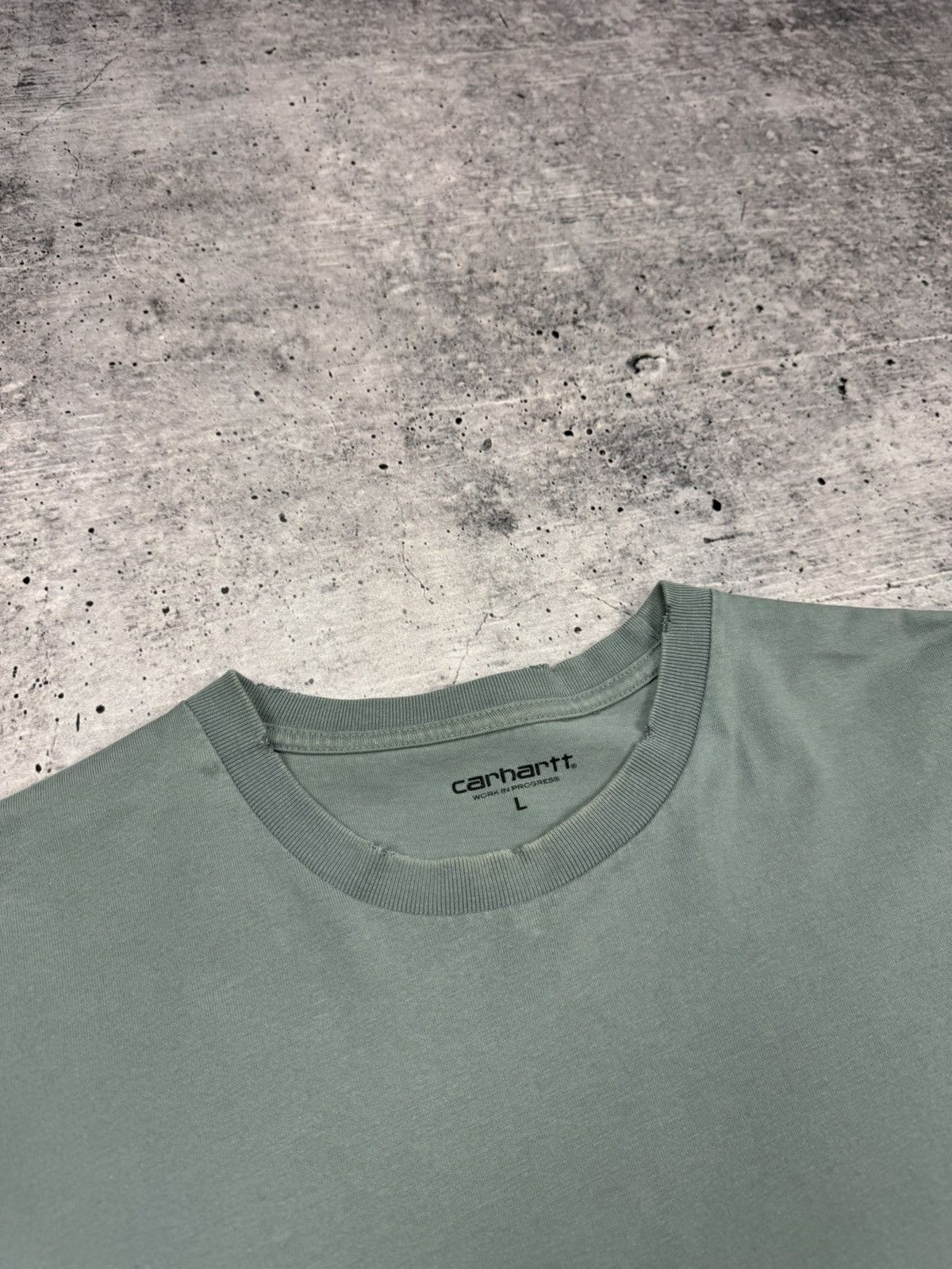 Carhartt × Carhartt Wip × Designer Vintage Y2K Style Carhartt WIP S/S Chase Logo T-Shirt Tee Size US L / EU 52-54 / 3 - 6 Thumbnail