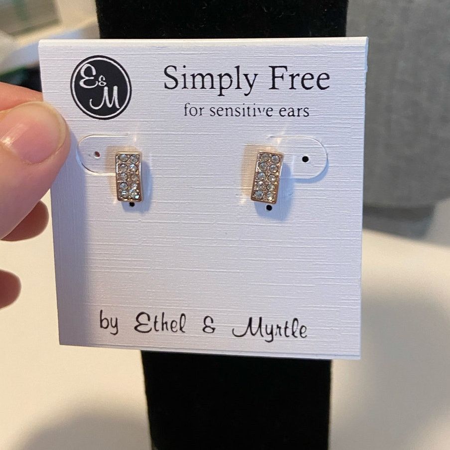 Other Rhinestone stud earrings rose gold tone Size ONE SIZE - 1 Thumbnail