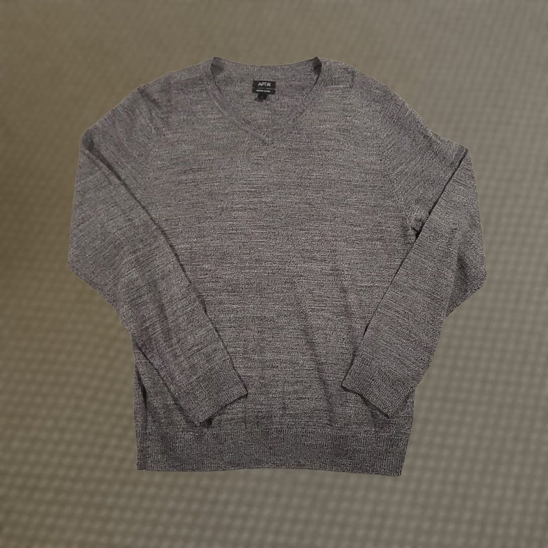 Apt. 9 APT 9 Gray Merino Wool Blend Lightweight V Neck Sweater Large Mens Pullover Knit Shirt Size US L / EU 52-54 / 3 - 1 Thumbnail