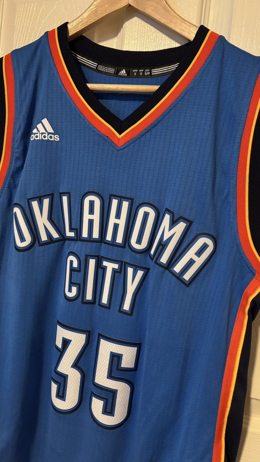 Adidas BRAND NEW KEVIN DURANT OKC THUNDER JERSEY OG SZ SMALL Size US S / EU 44-46 / 1 - 2 Thumbnail