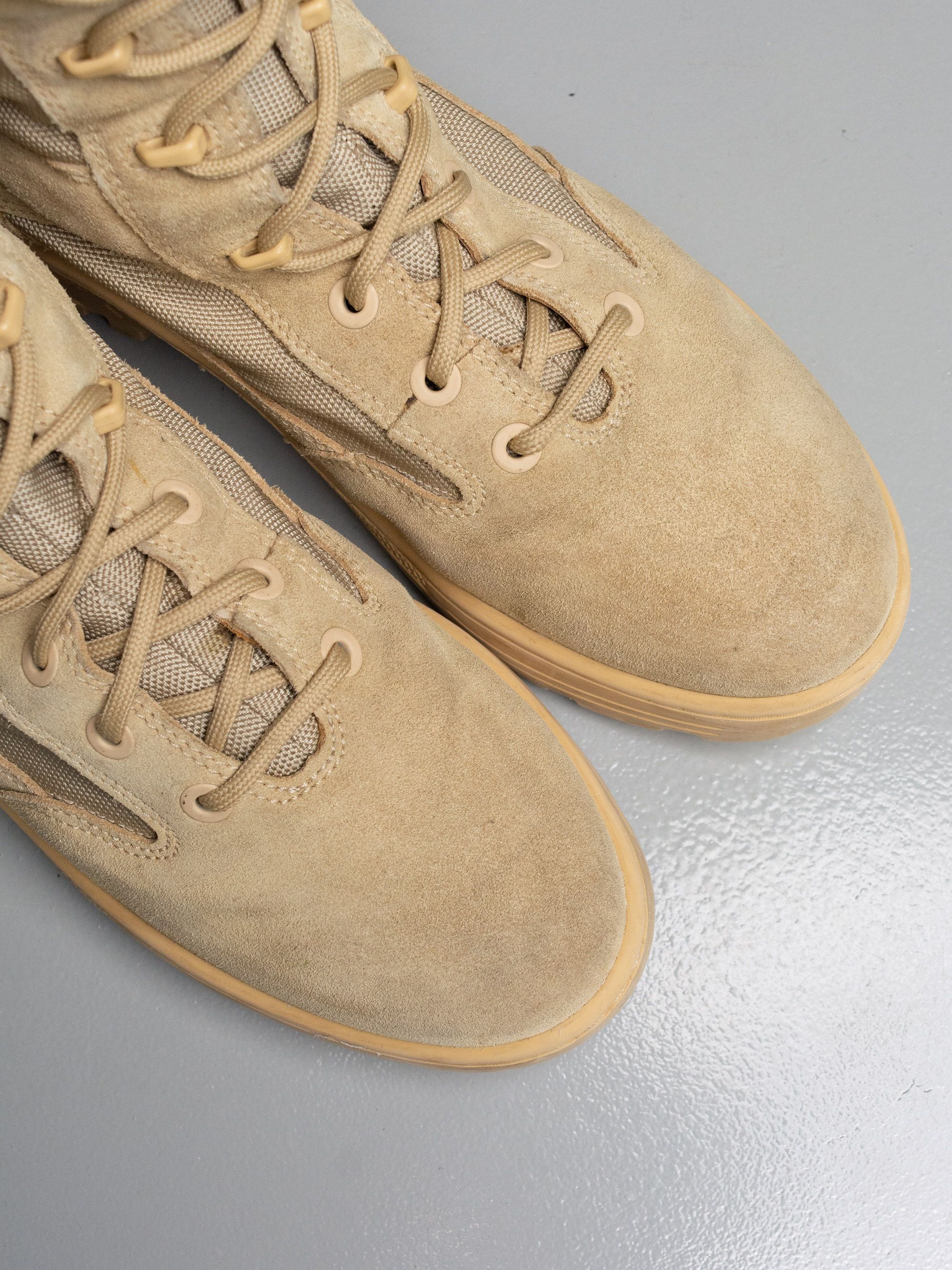 Yeezy YEEZY Season 4 Combat Military Boots Sand - size 45 Size US 12 / EU 45 - 7 Thumbnail