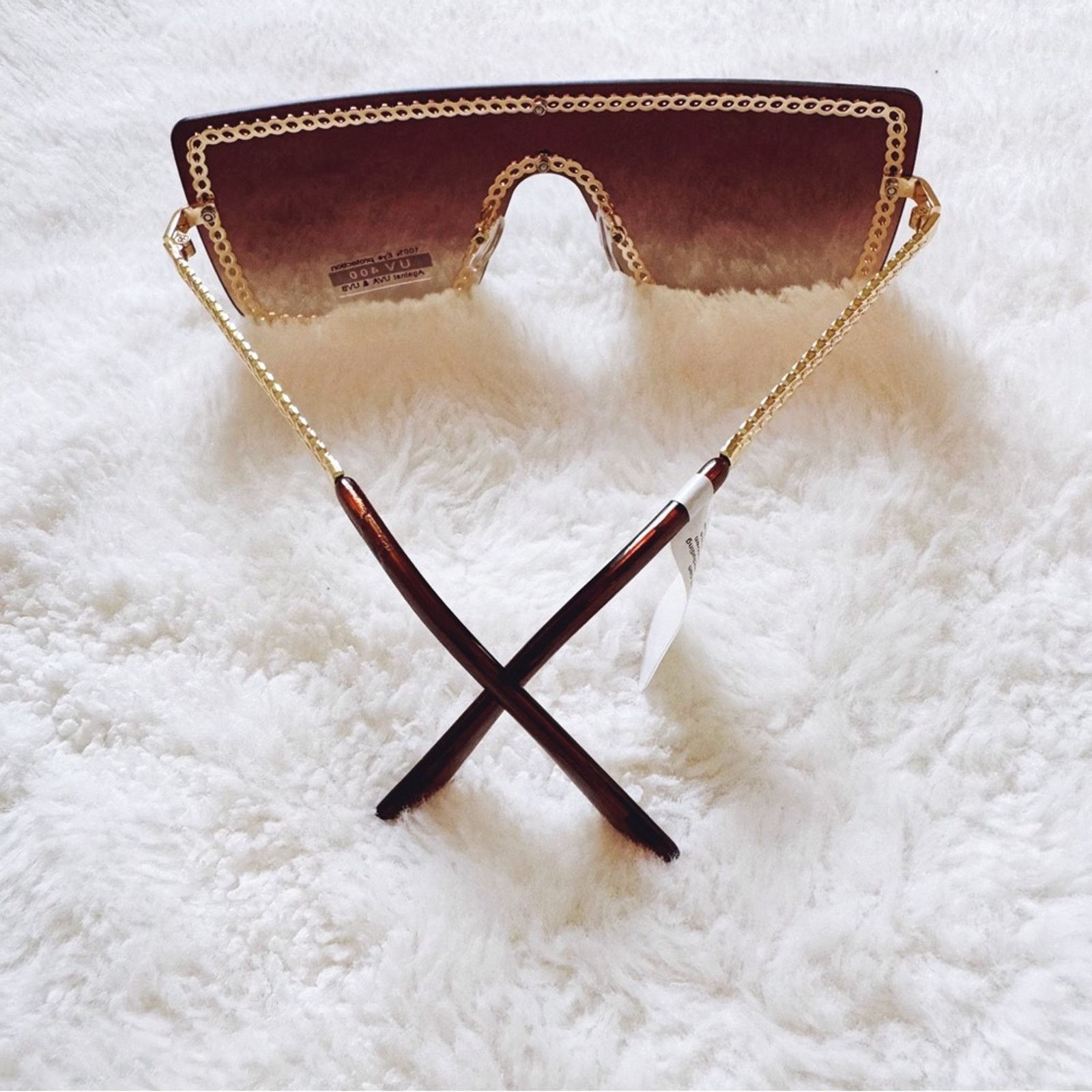 Other Christine Brown Chain Oversized Shield Sunglasses Size ONE SIZE - 12 Thumbnail