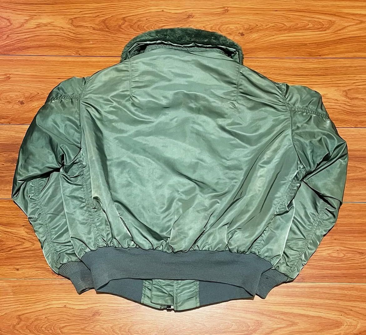 Alpha Industries 90s Alpha Industries B-15D Flight Bomber Jacket Size US L / EU 52-54 / 3 - 5 Thumbnail