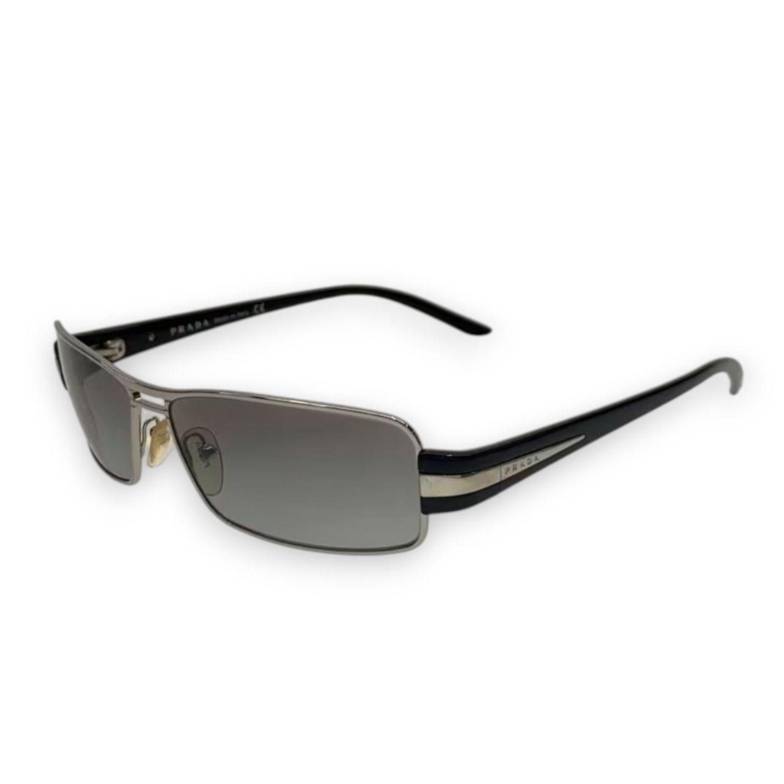 Prada Prada authentic 2000s grunge vintage sunglasses Size ONE SIZE - 1 Thumbnail