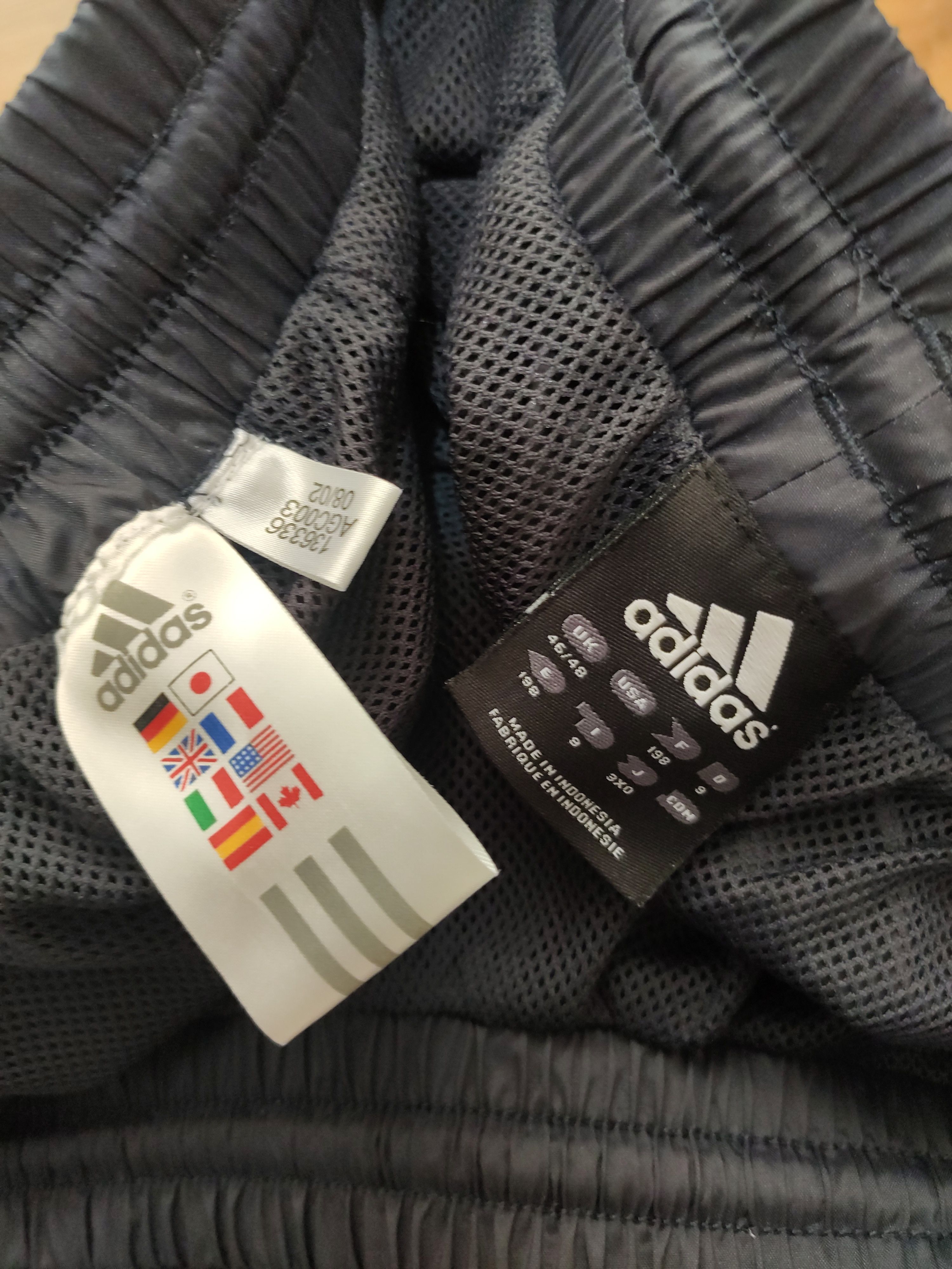 Adidas × Vintage Men's vintage Y2K 2002 Adidas tracksuit never worn size XXL Size US XXL / EU 58 / 5 - 19 Thumbnail