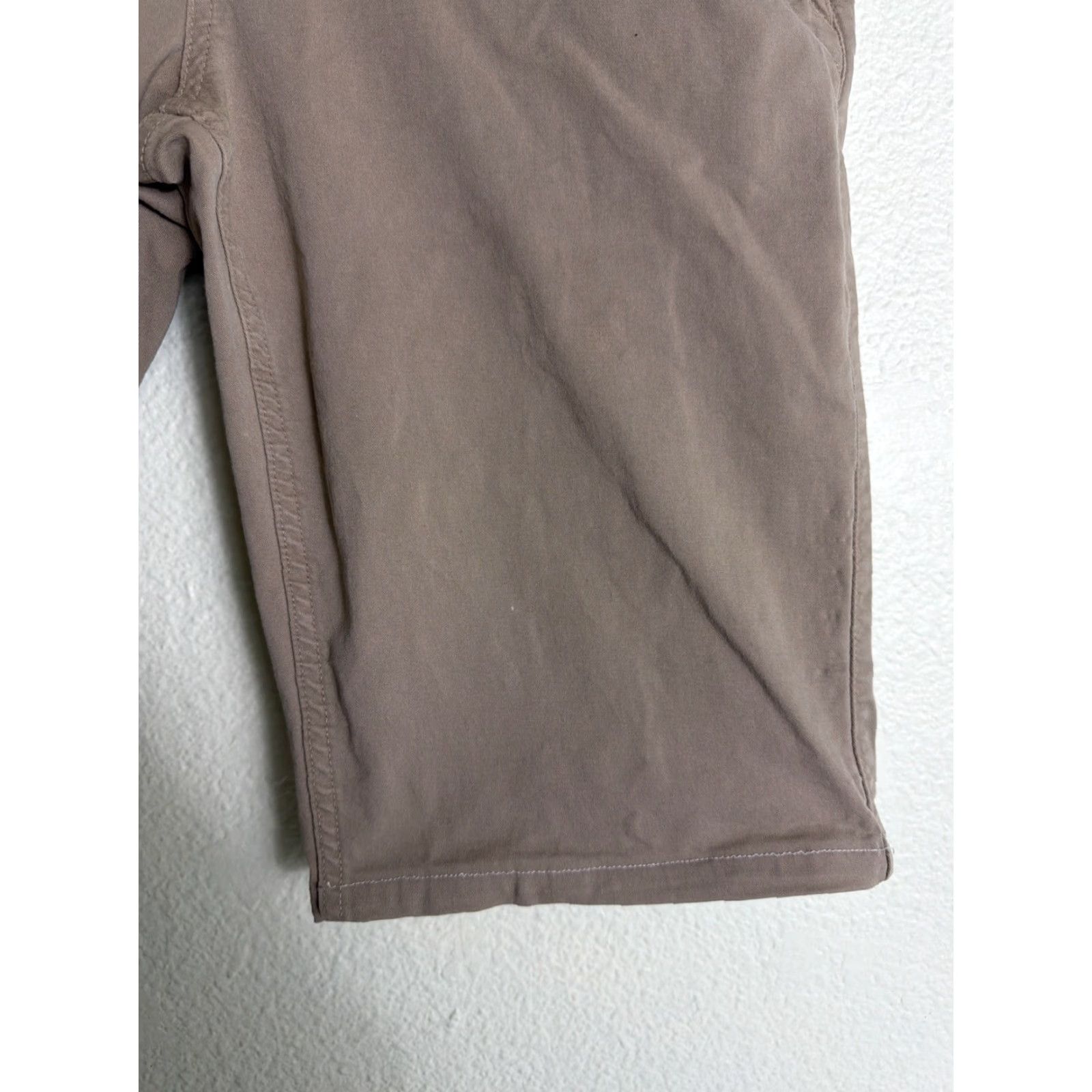 The North Face **The North Face Women’s Utility Shorts Size 32 Beige Cotton** User: The North Face Women’s Utility Shorts Size 32 Beige Cotton Size 24" / US 00 / IT 34 - 5 Thumbnail