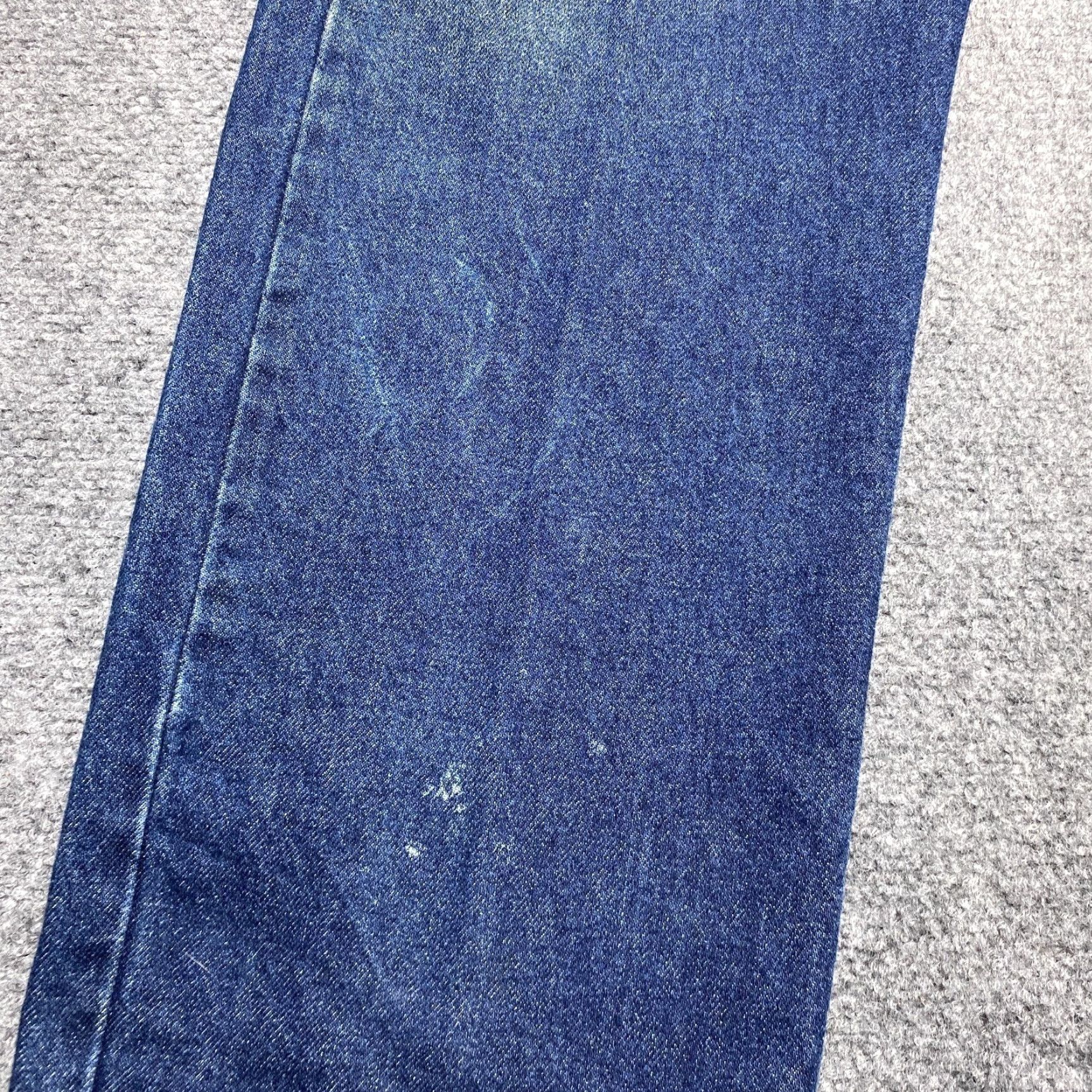 Levi's VINTAGE Levi's 505 Jeans Mens 42x30 Blue Regular Fit Straight Leg Made in USA Size US 42 / EU 58 - 3 Thumbnail