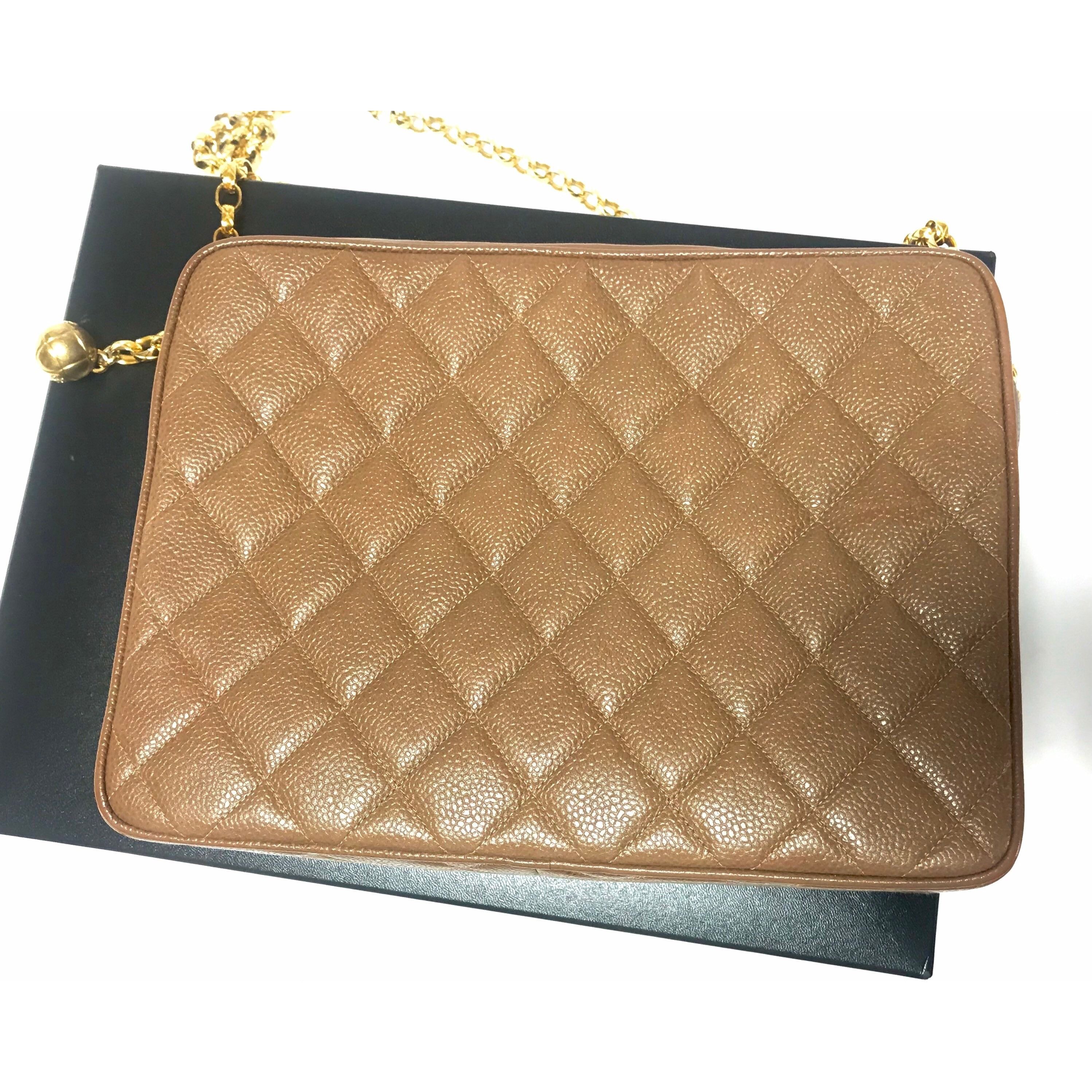 Chanel Vintage Chanel large brown caviar leather 2.55 camera bag Size ONE SIZE - 3 Thumbnail