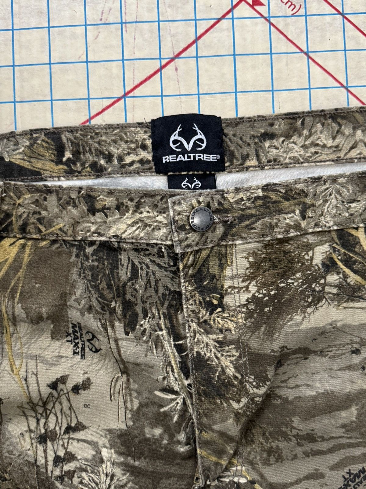 Realtree Realtree Max-1 XT Camo Hunting Pants Size XL Mens Fits 38 Size US 38 / EU 54 - 7 Thumbnail