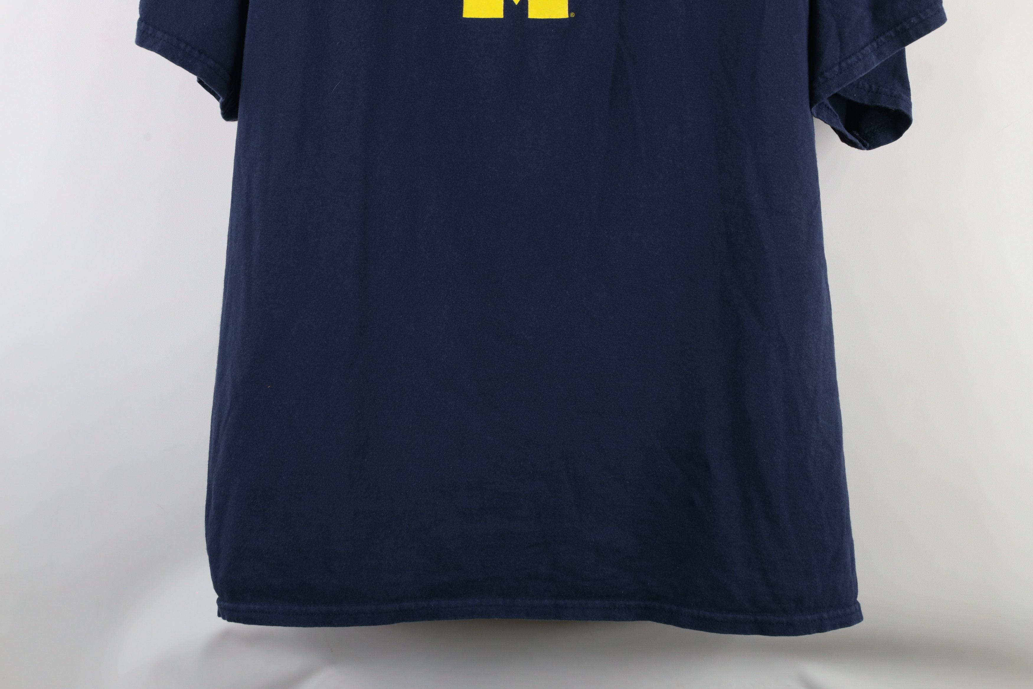 Vintage Vintage Out University of Michigan Short Sleeve T-Shirt Blue Size US XXL / EU 58 / 5 - 3 Thumbnail