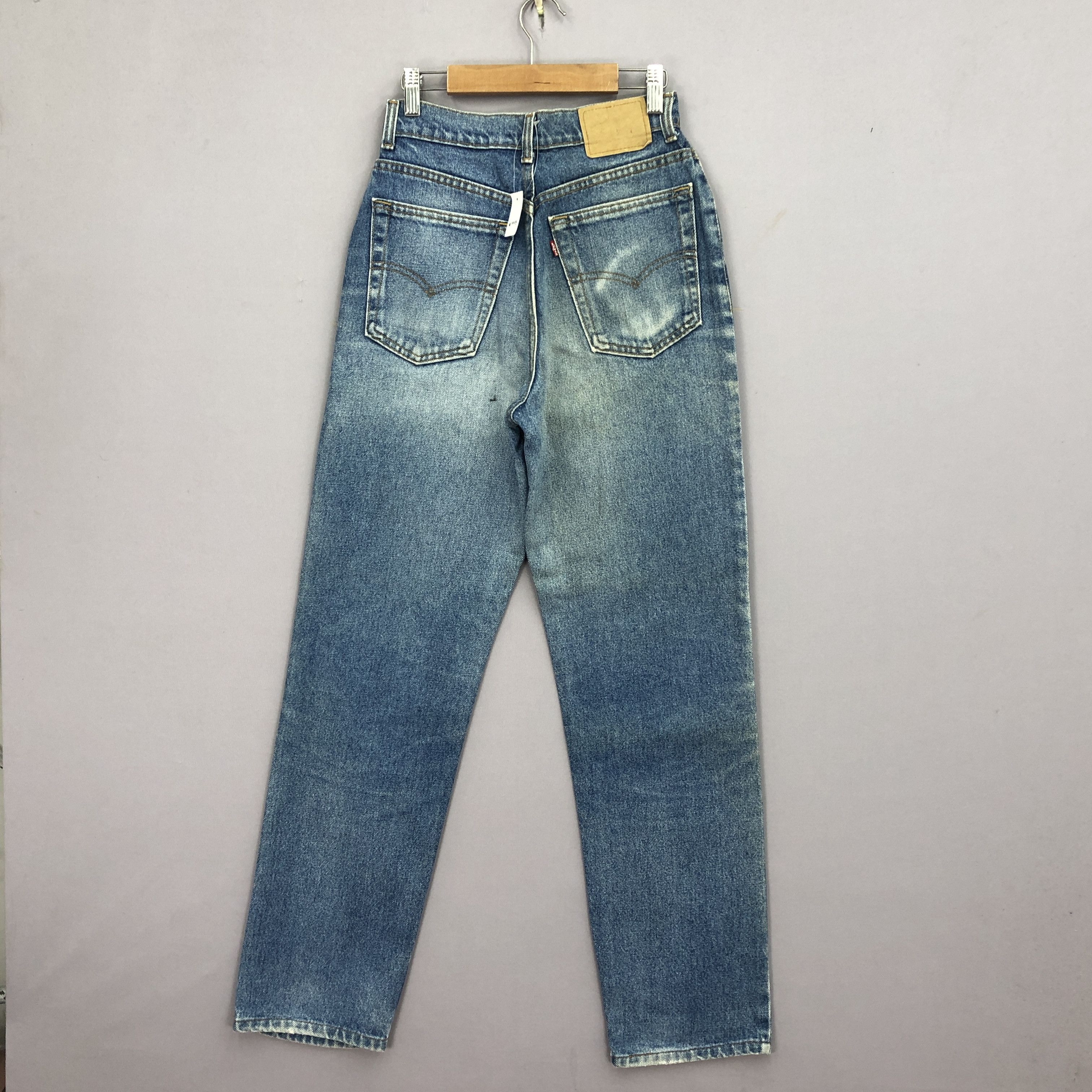 Levi's Vintage Levis Stone Wash Jeans Levi's Faded Stonewash Denim Size 24" / US 00 / IT 34 - 2 Thumbnail