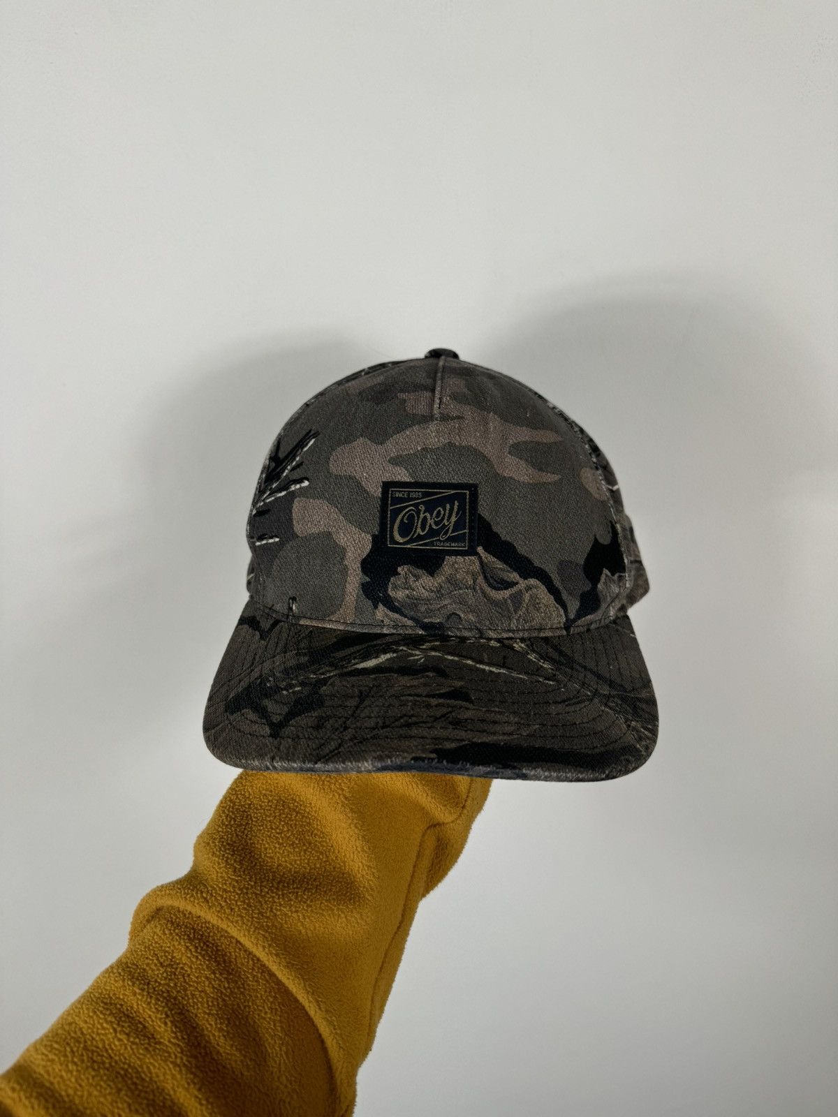 Obey × Realtree × Vintage Obey realtree camo very rare trapper cap Size ONE SIZE - 2 Thumbnail