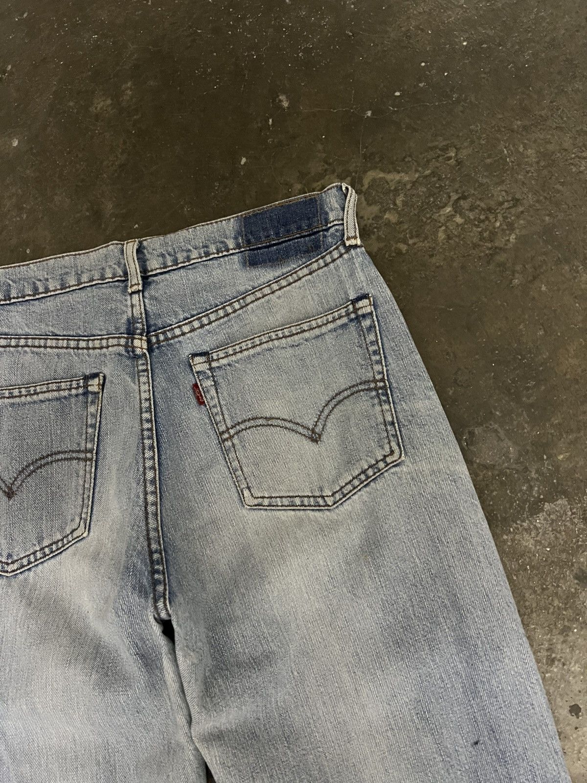 Levi's Vintage Levis Distressed Jean Size US 30 / EU 46 - 14 Thumbnail