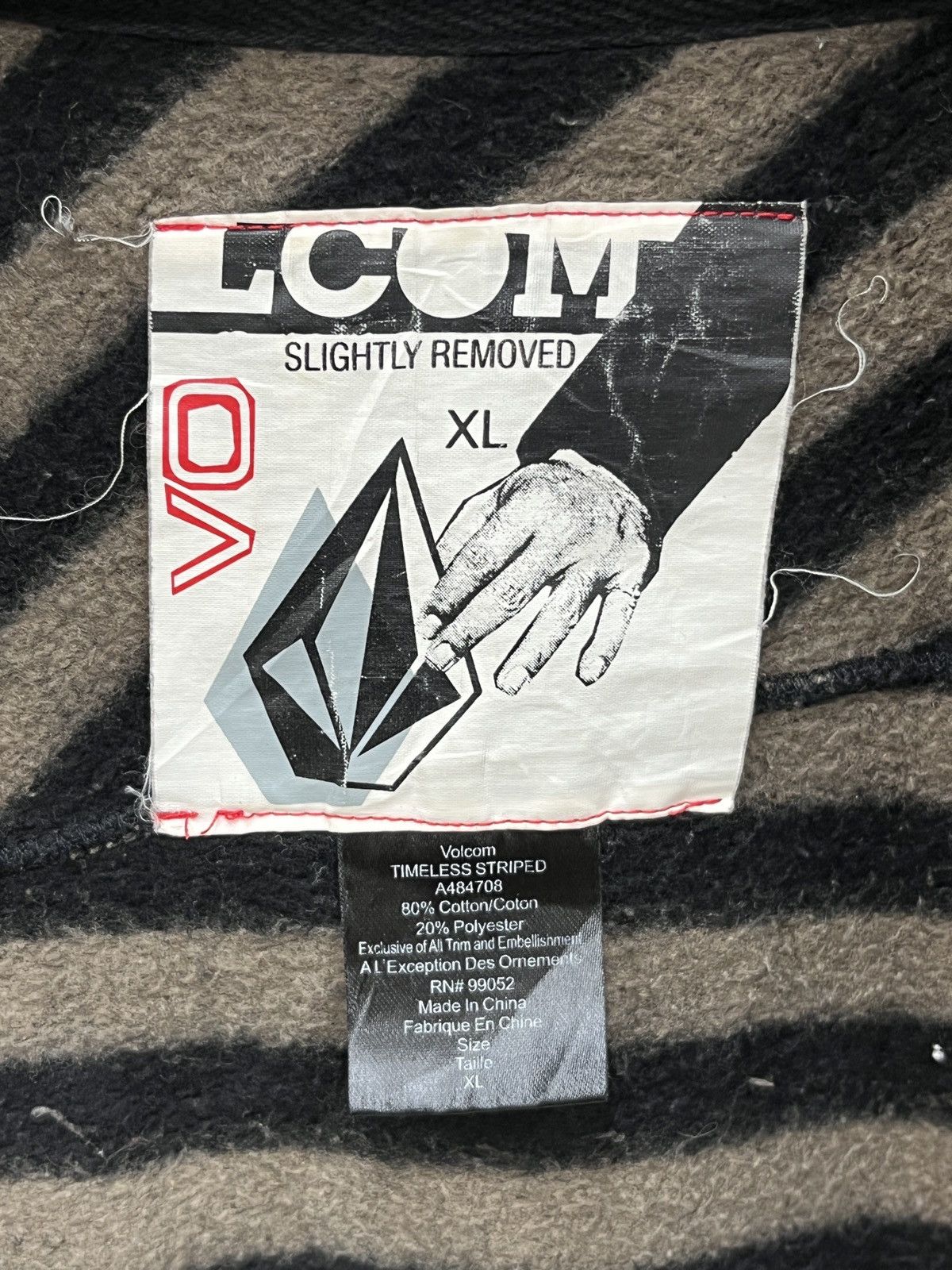 Volcom 🔥🔥🔥STEALS VOLCOM TIMELESS STRIPEP HOODIE SWEATER Size US L / EU 52-54 / 3 - 8 Thumbnail