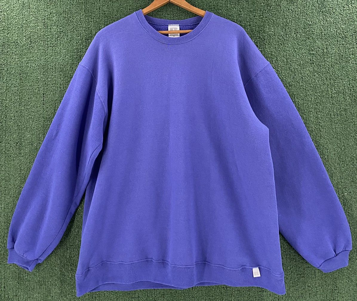 Russell Athletic Vintage 90’s Russell Athletic Purple Sweatshirt Womens XL Size XL / US 12-14 / IT 48-50 - 2 Thumbnail