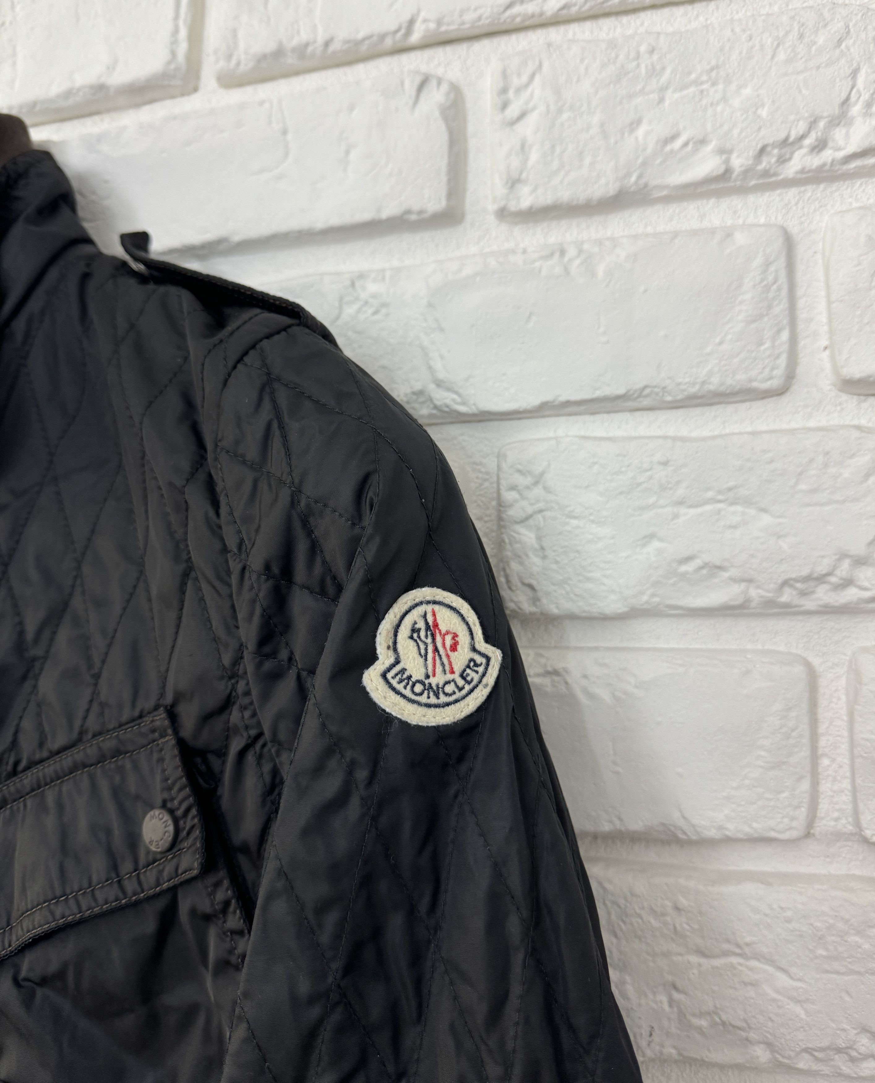 Moncler Moncler Lightweight Down Jacket Quilted Size 1 Navy Blue Size S / US 4 / IT 40 - 2 Thumbnail
