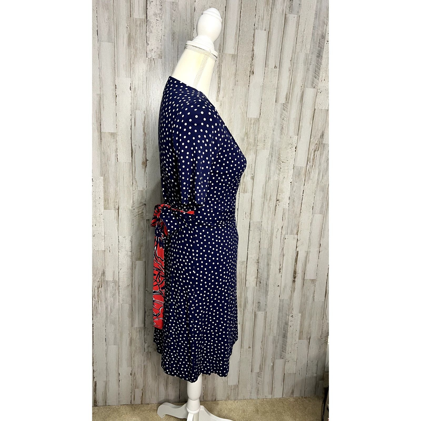 Lilly Pulitzer Lilly Pulitzer Adalie Wrap Dress XS Blue Polka Dot Size XS / US 0-2 / IT 36-38 - 3 Thumbnail