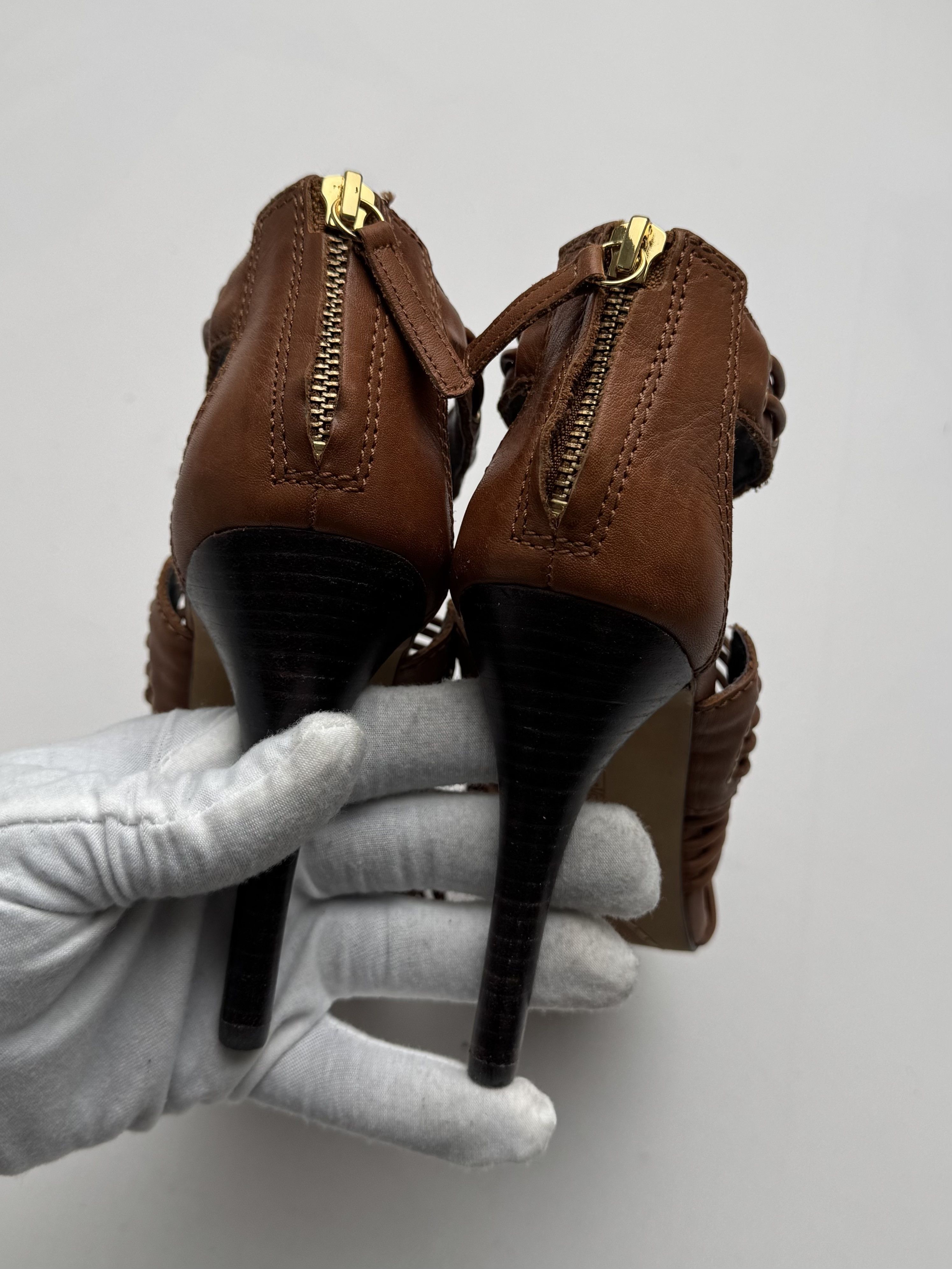 Vintage Vintage Leather Strappy Heels Lace Up High Heel Sandals E2 Size US 8.5 / IT 38.5 - 8 Thumbnail
