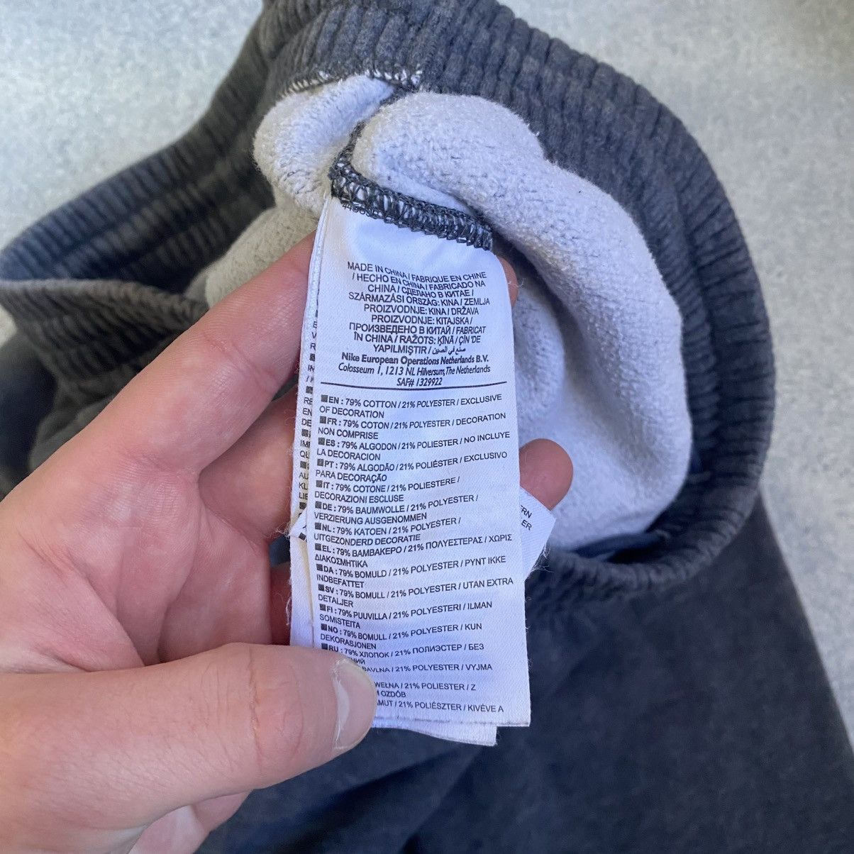 Nike Vintage Y2K Nike Sweatpants Size US 32 / EU 48 - 7 Thumbnail