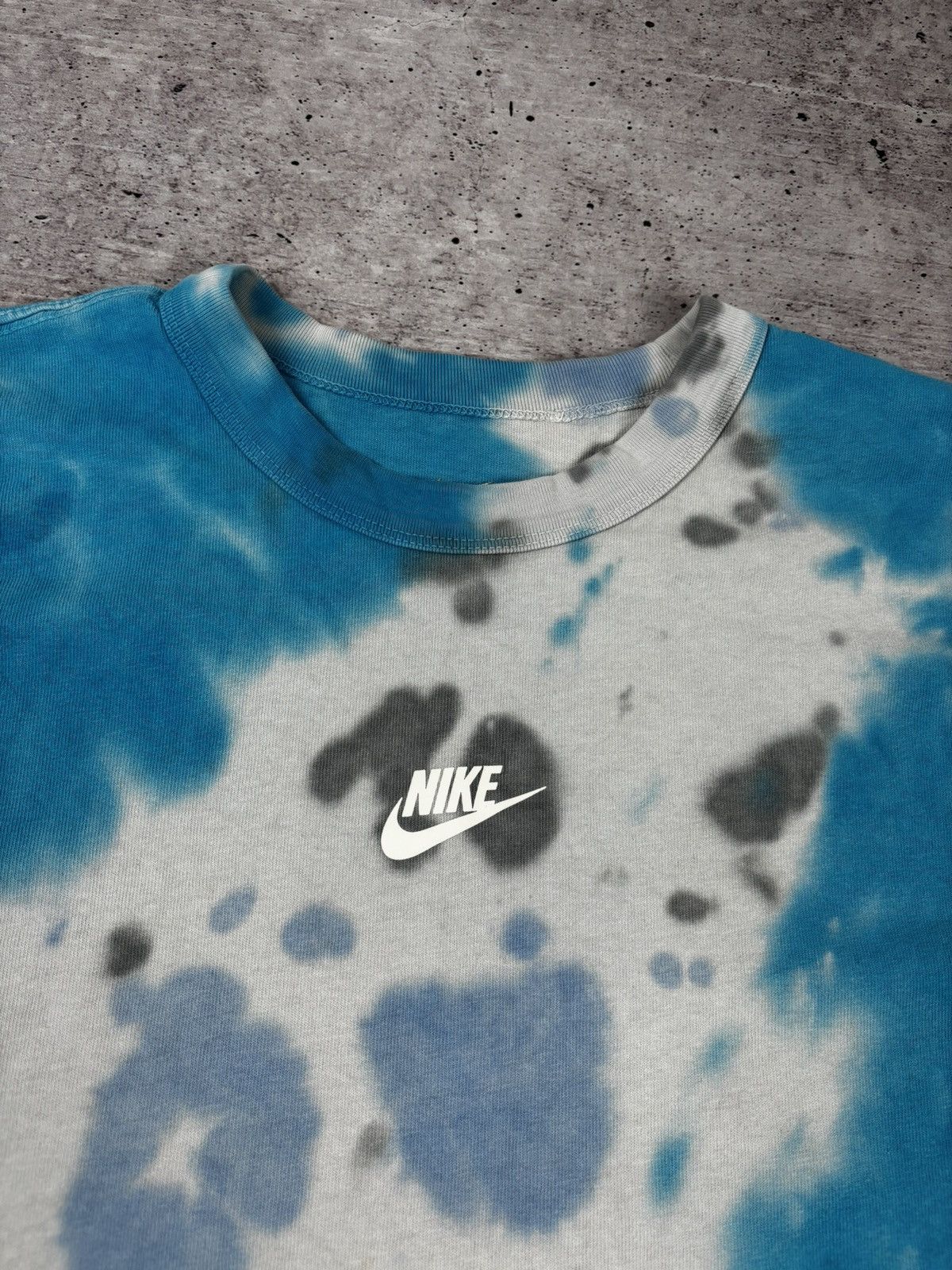 Nike Nike multicolor crazy t shirt size L Size US L / EU 52-54 / 3 - 2 Thumbnail