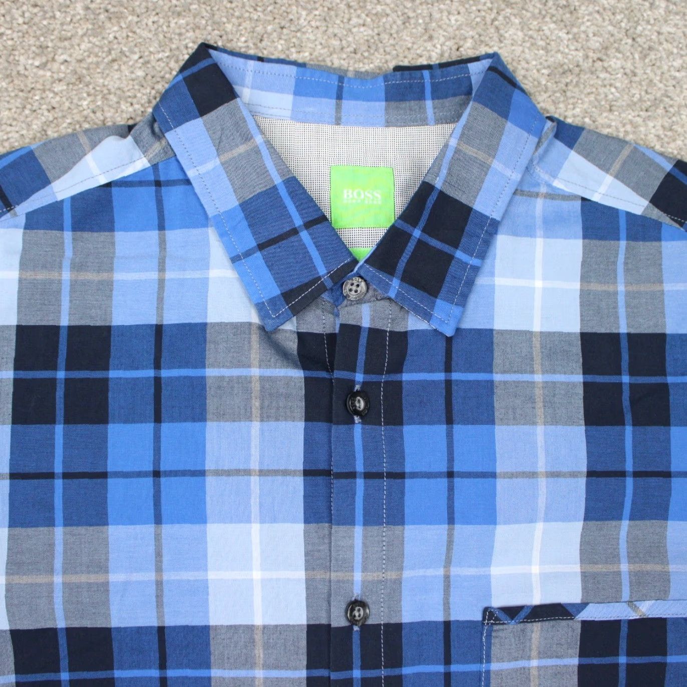 Hugo Boss HUGO BOSS Shirt Mens Large Blue Plaid Button-Up Long Sleeve Cotton Casual, Business, Travel, Formal, Regular Fit Size US L / EU 52-54 / 3 - 6 Thumbnail