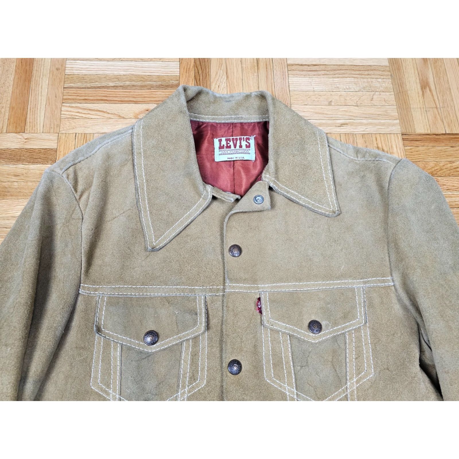 Levi's VINTAGE Levi's BIG E SUEDE LEATHER JACKET SHIRT SZ 38 Brown Men Leather, Suede 60's 18 INCH 20 INCH 23 INCH 23 INCH Mens Size US XXS / EU 40 - 2 Thumbnail