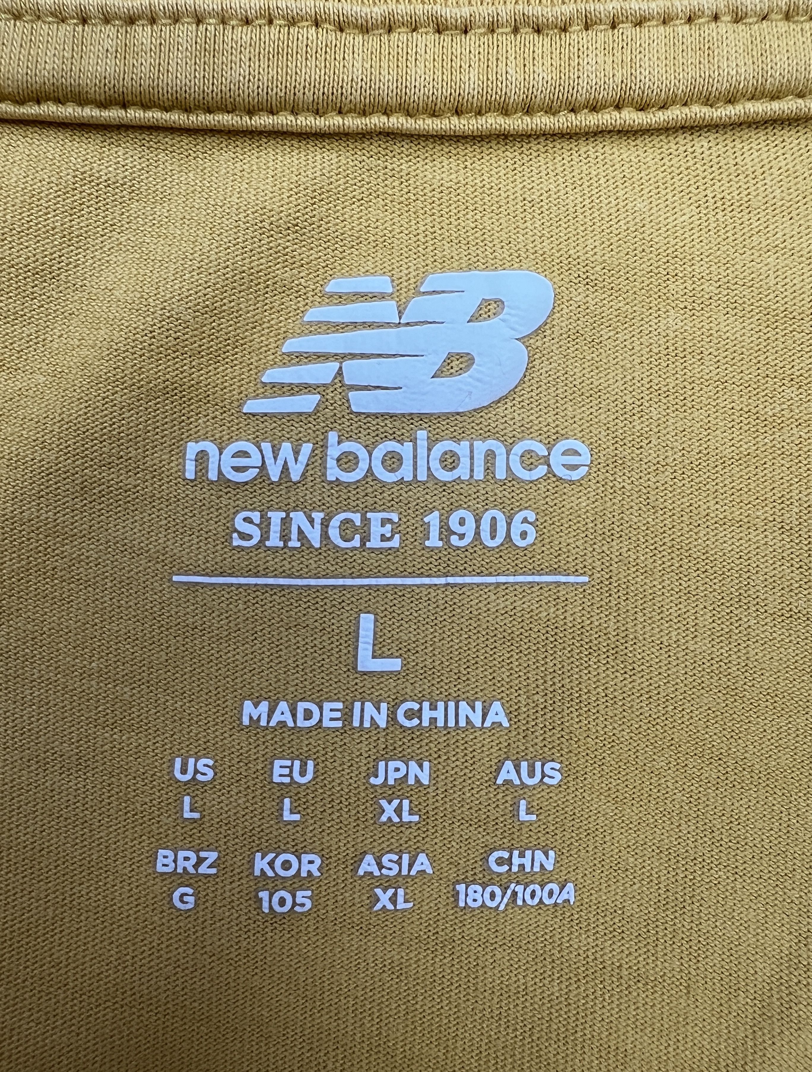 New Balance New Balance Yellow T-Shirt with Embroidered Logo L Size US L / EU 52-54 / 3 - 4 Thumbnail