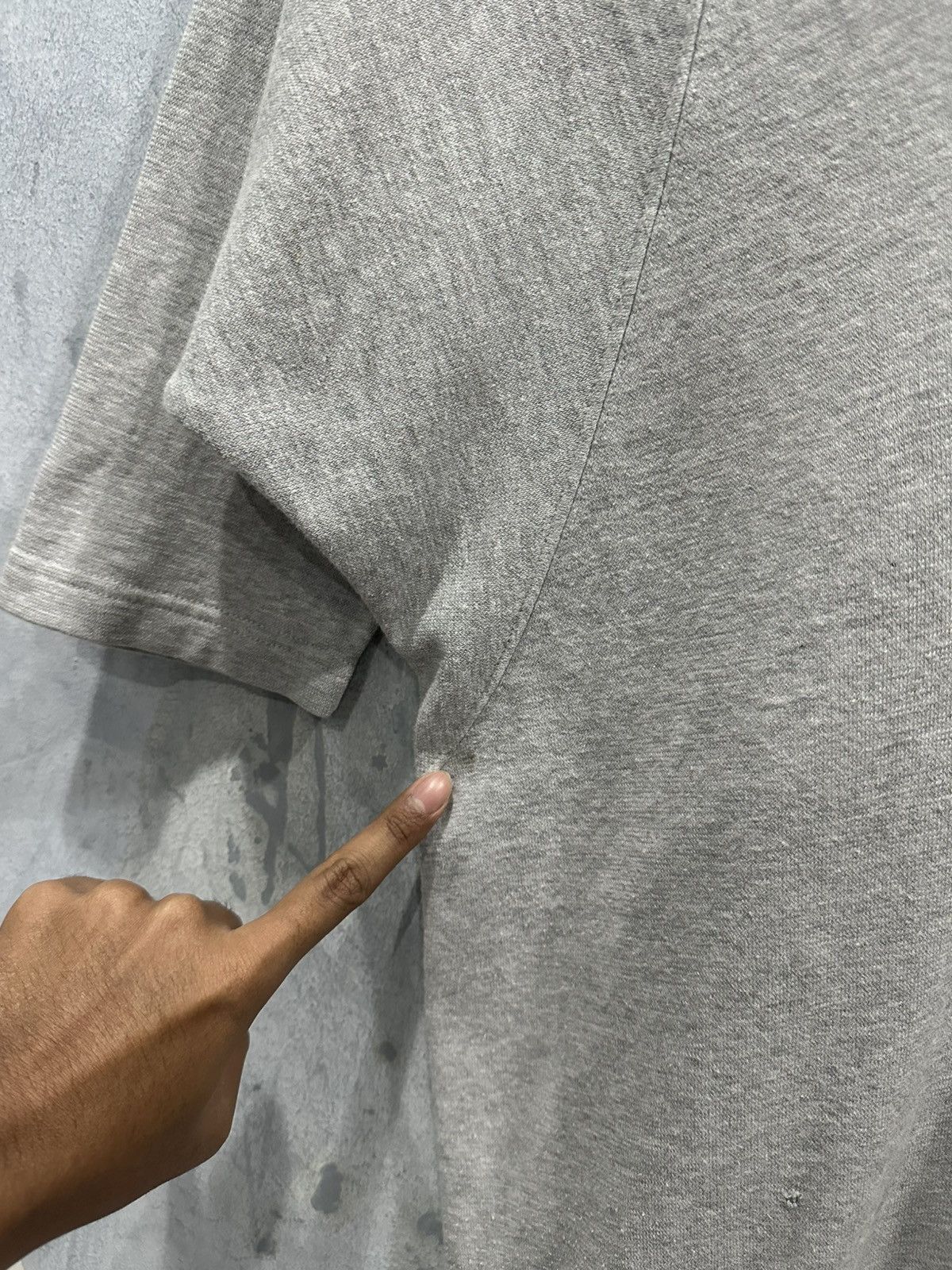 Maison Margiela Maison Martin Margiela MM6 Asymmetrical Sweatshirt Size US M / EU 48-50 / 2 - 6 Thumbnail