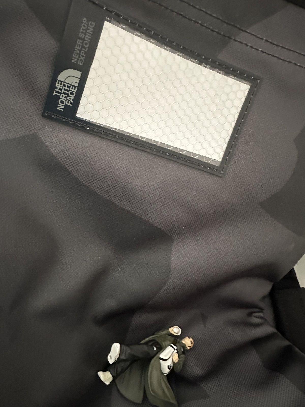 Kaws × The North Face Kaws x The North Face Basecamp Duffel Size ONE SIZE - 10 Thumbnail