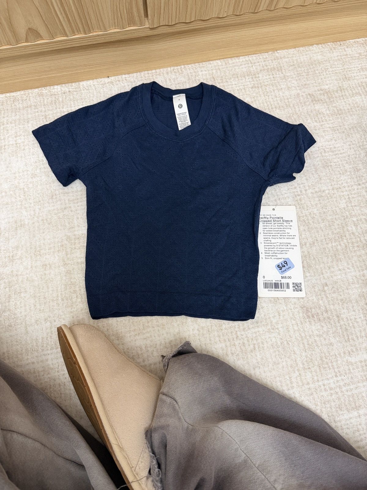 Lululemon Swiftly Pointelle Cropped Short Sleeve Size XS / US 0-2 / IT 36-38 - 1 Preview