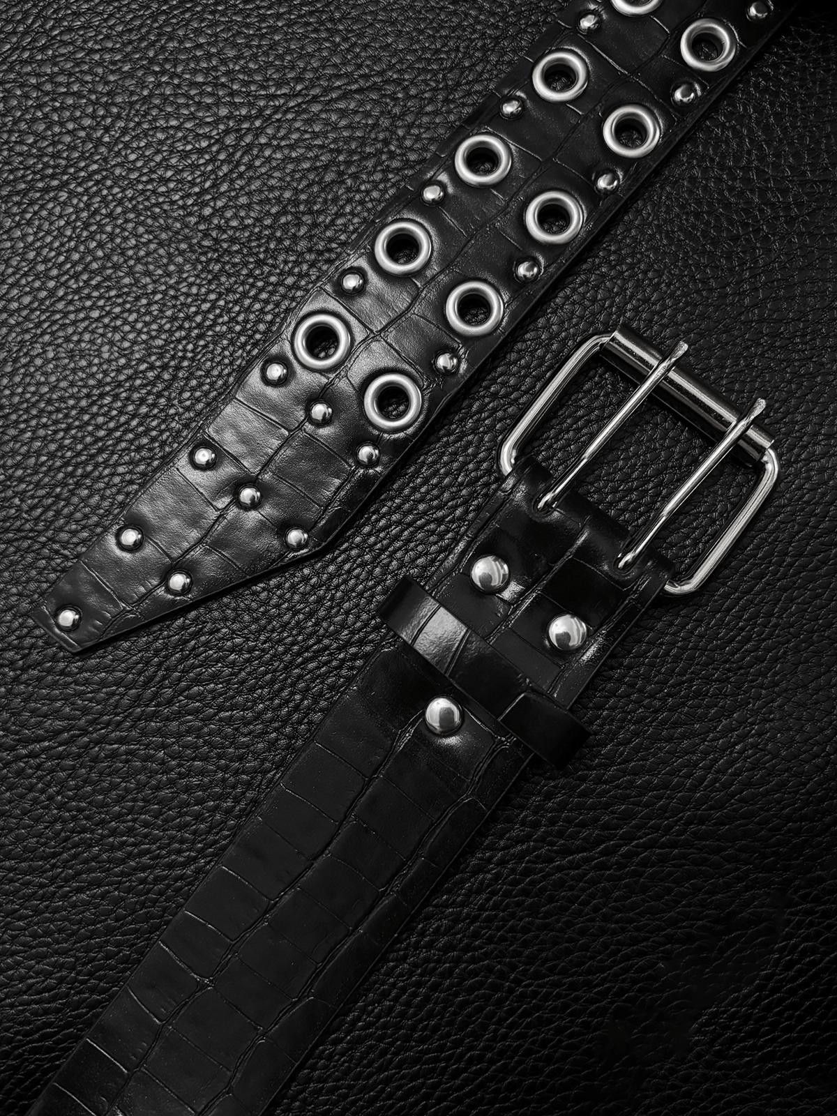 Leather Double Grommet Statement Belt Size ONE SIZE - 2 Thumbnail