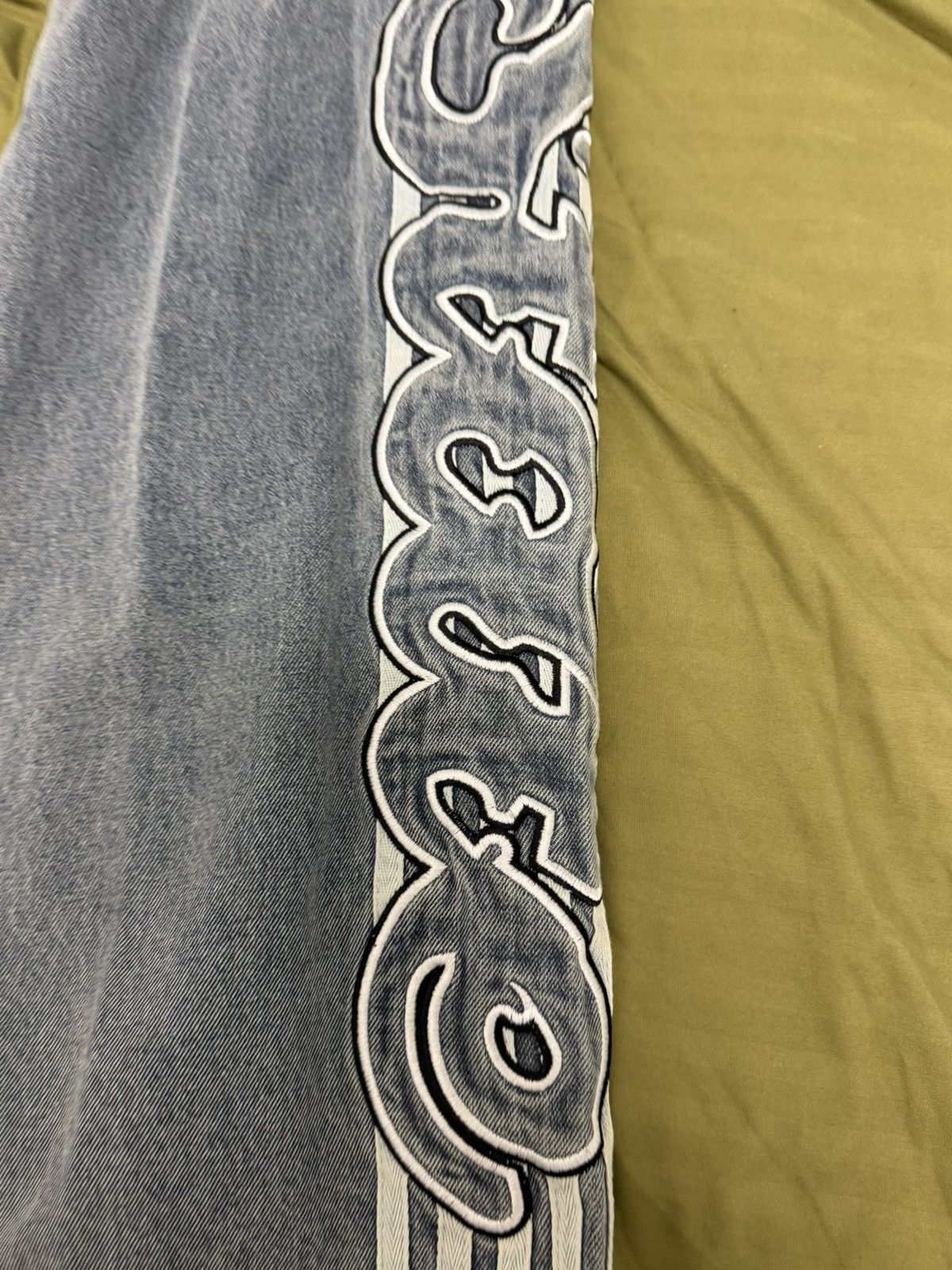 Vale Vale STONE WASH BLUE INSIGNIA DENIM Size US 32 / EU 48 - 2 Thumbnail