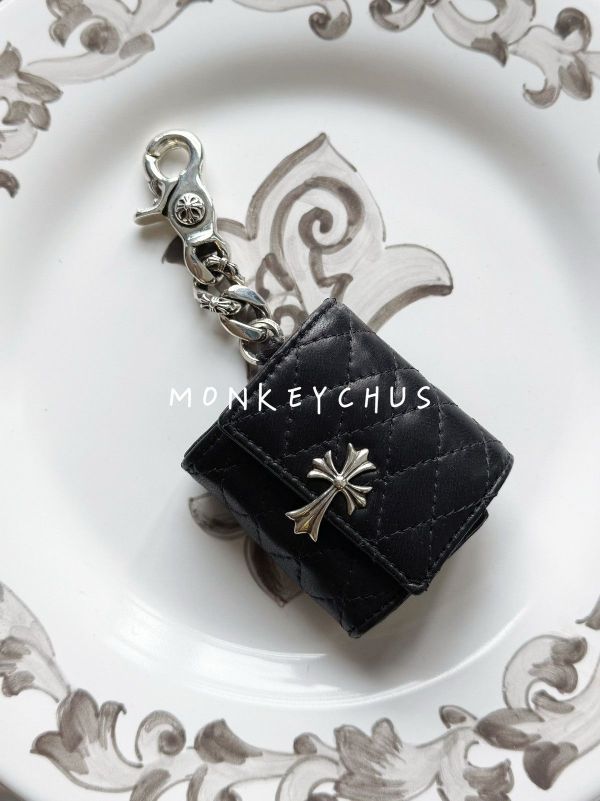 Chrome Hearts 🔥Chrome Hearts Airpods Case Wallet🔥 Size ONE SIZE - 1 Thumbnail
