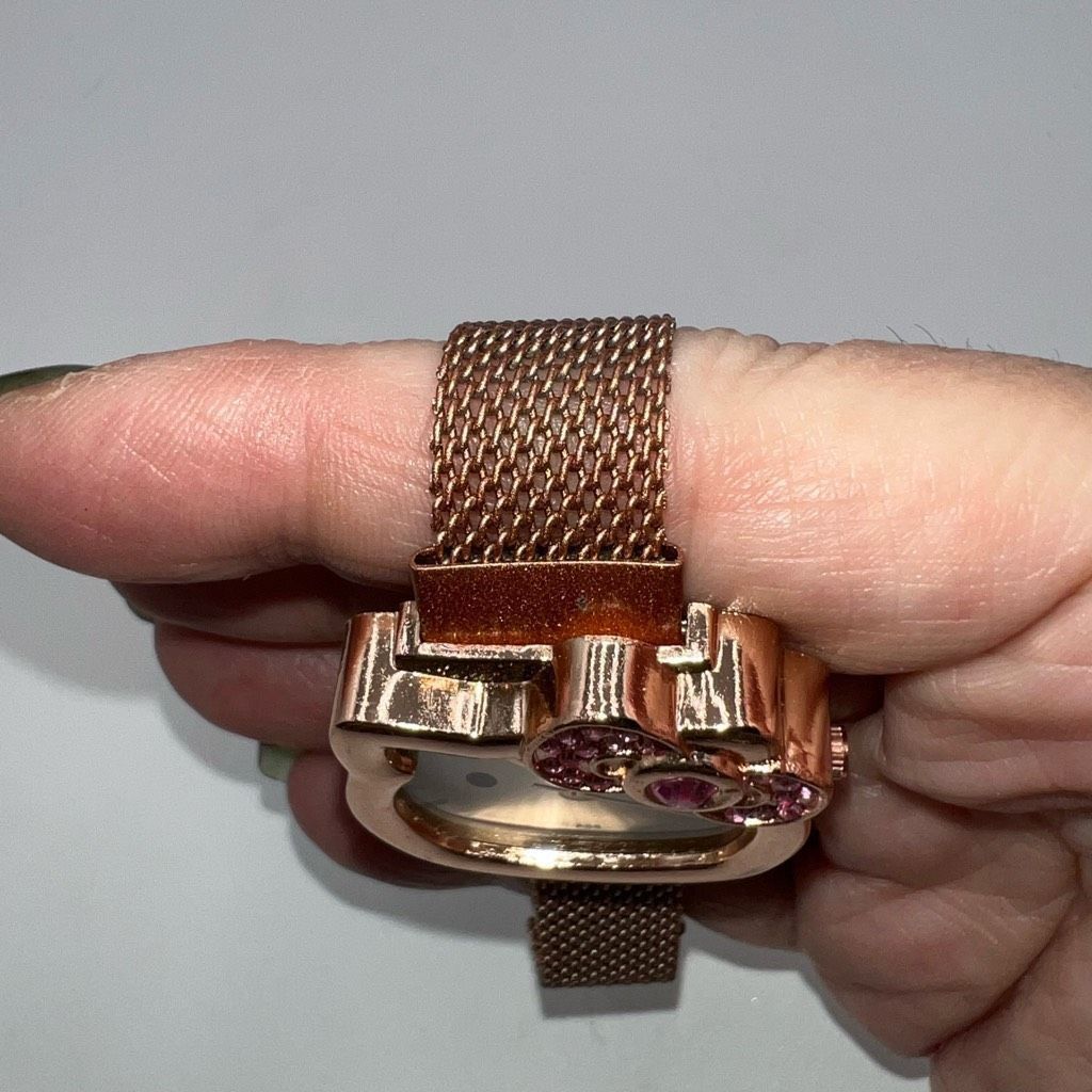 Other Hello Kitty Rose Gold Magnetic Mesh Strap Brand New Watch Size ONE SIZE - 2 Thumbnail