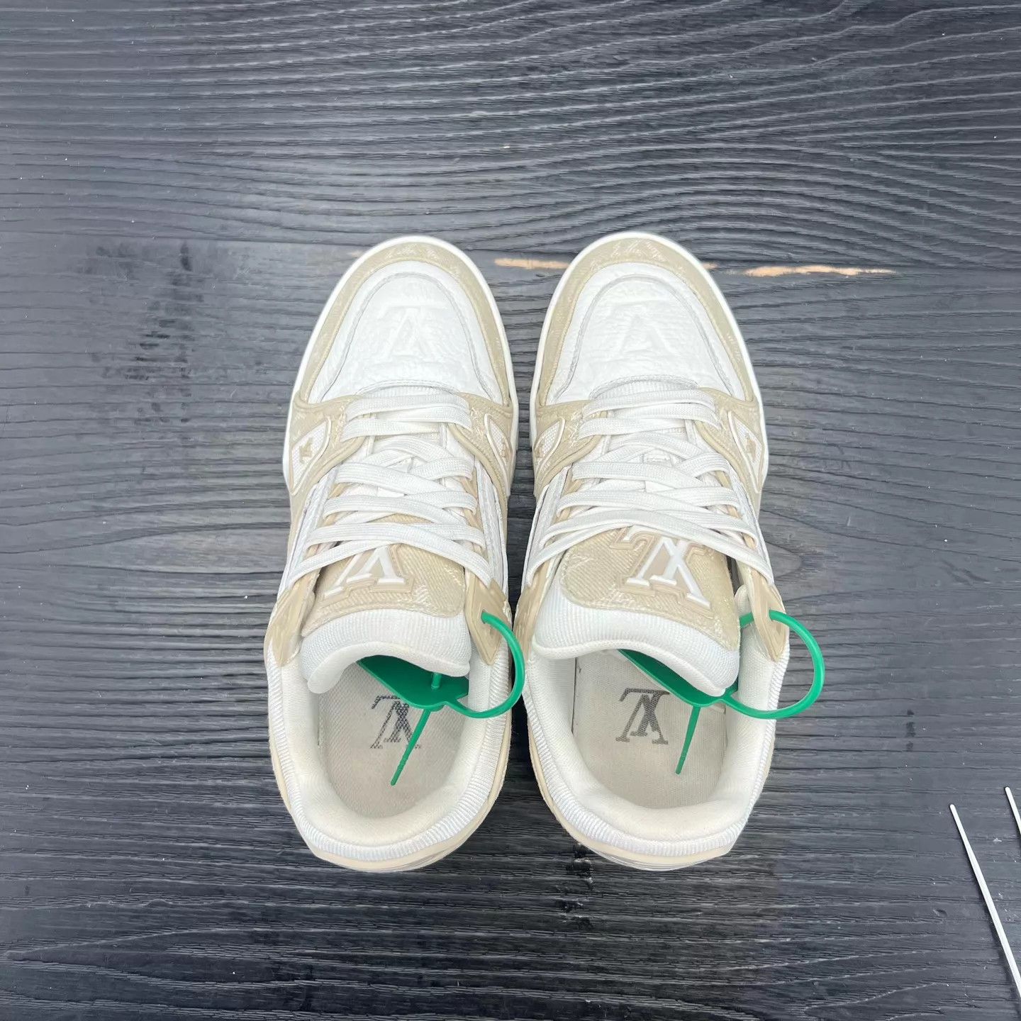 Louis Vuitton LV Trainer Beige 36 Near Mint Original Box Size US 5.5 / IT 35.5 - 7 Thumbnail