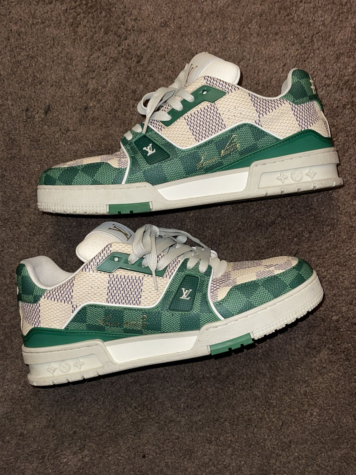 Louis Vuitton Louis Vuitton LV Trainer Damier Virgil White Green sz 8 Size US 8 / EU 41 - 1 Thumbnail
