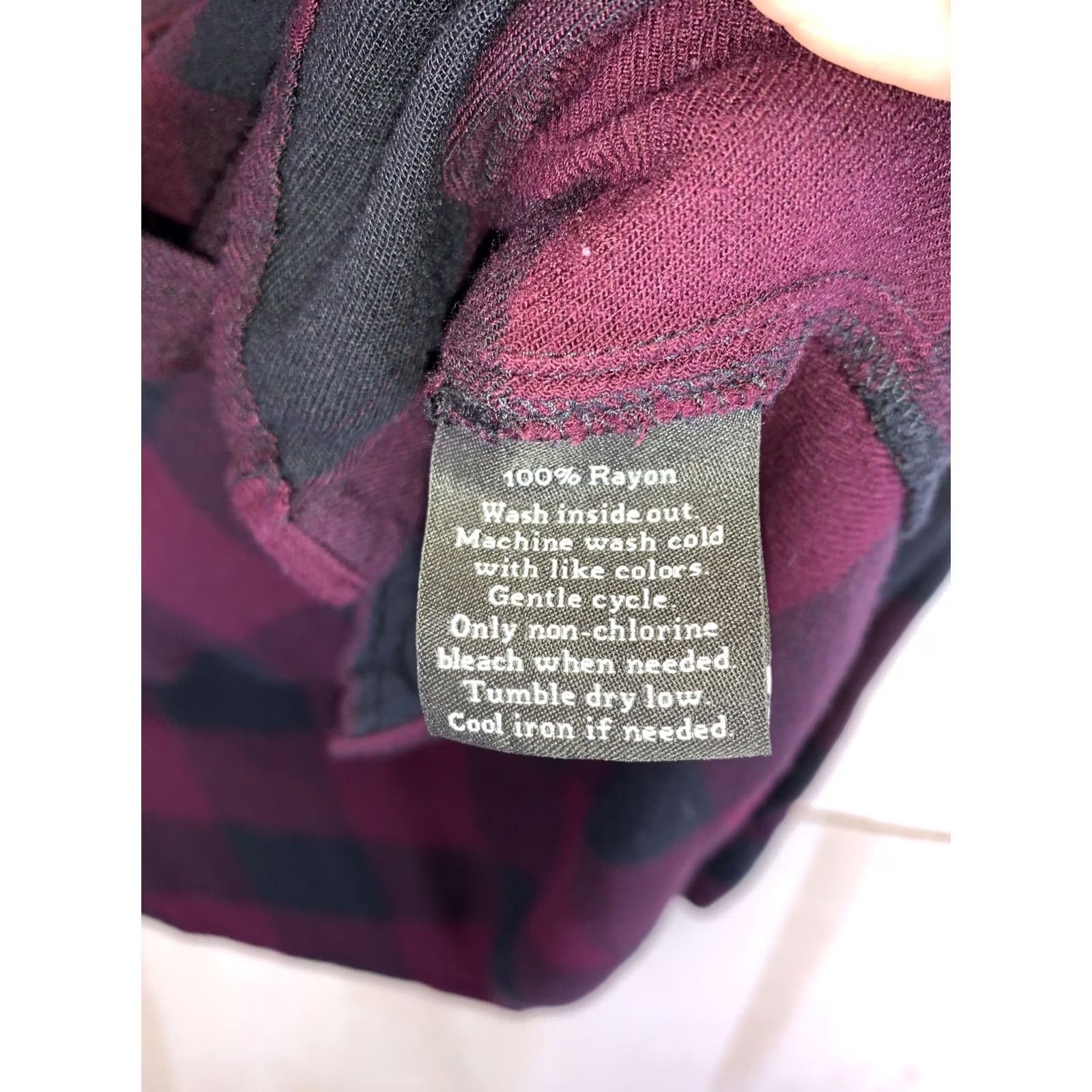Vintage Rock & Republic Womens Purple Black Plaid Roll Sleeve Button-Up Shirt S-7155 Womens Short Sleeve? Size S / US 4 / IT 40 - 5 Thumbnail