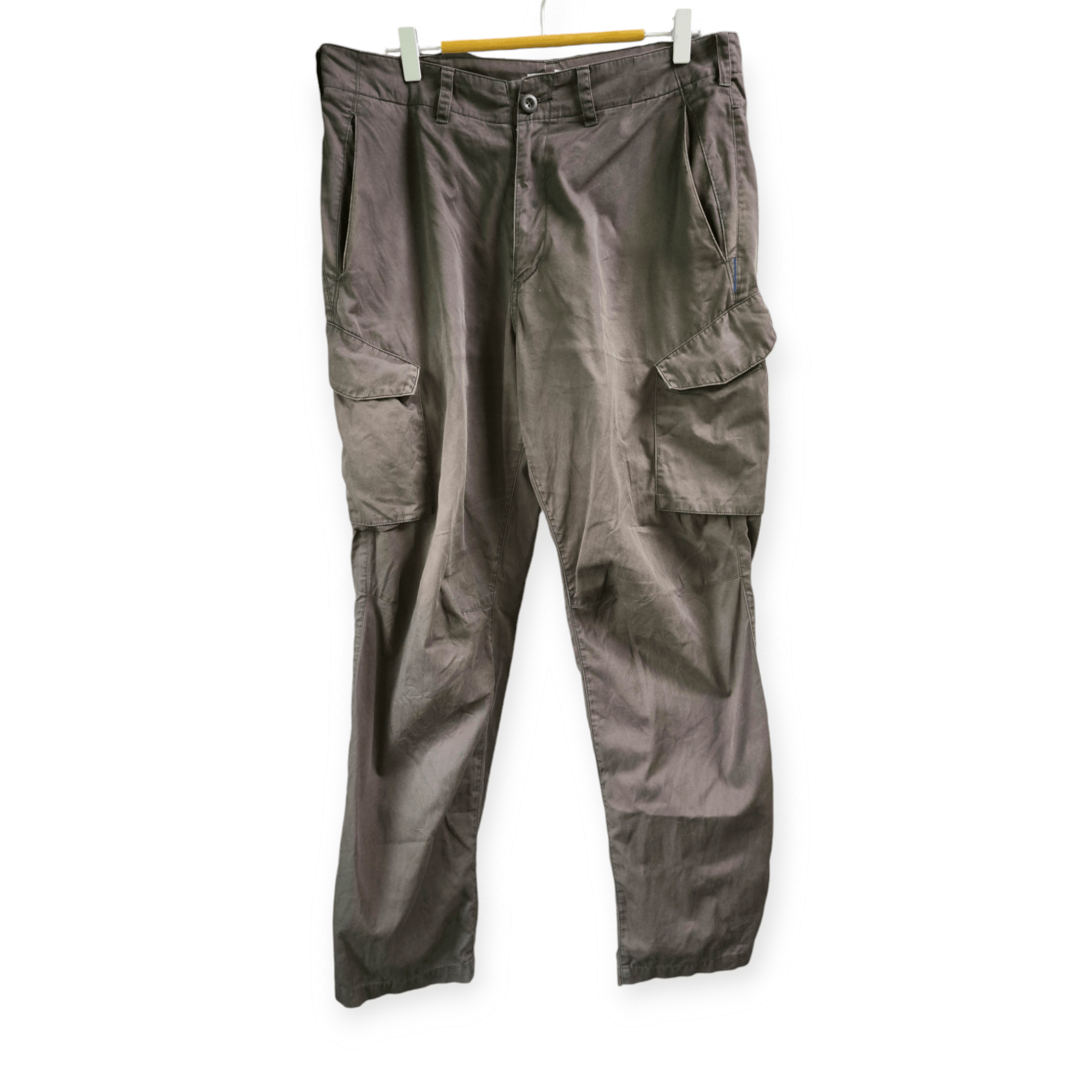 Good Enough Cargo Six Pocket Pant Size US 34 / EU 50 - 2 Thumbnail
