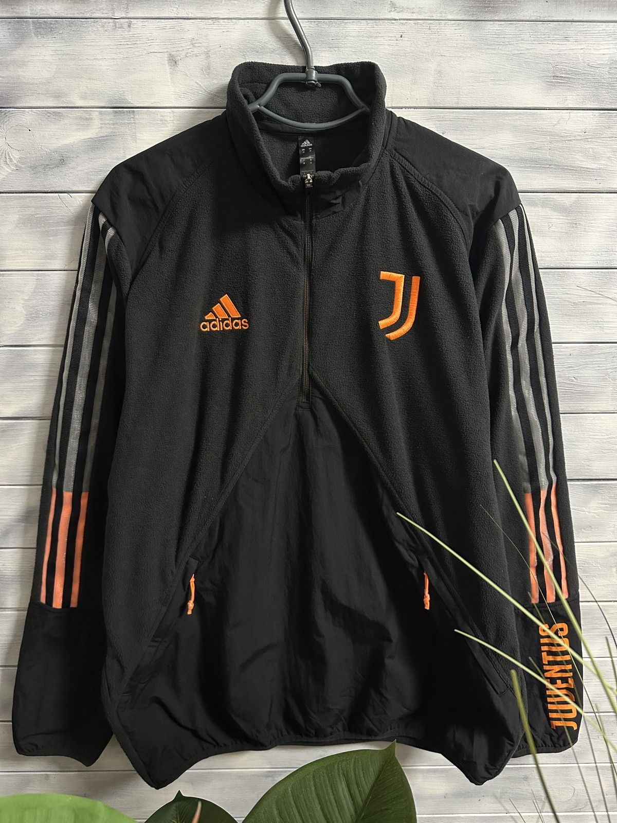 Adidas Rare Adidas Juventus Soccer/Football Pullover 2020 Size M Size US M / EU 48-50 / 2 - 1 Thumbnail