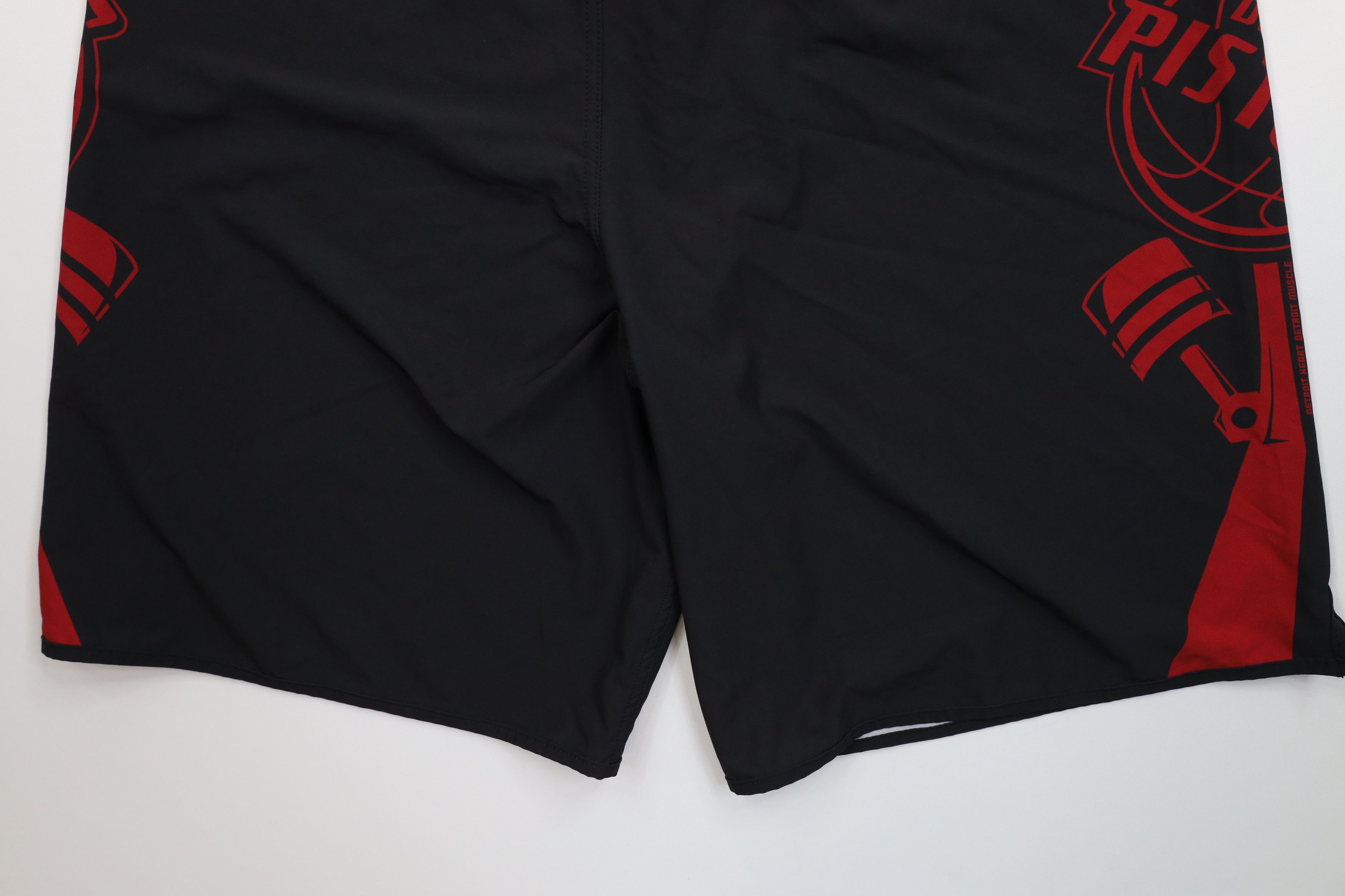 Vintage Ripon Athletic Fighting Pistons Basketball Shorts USA Size US 42 / EU 58 - 13 Thumbnail