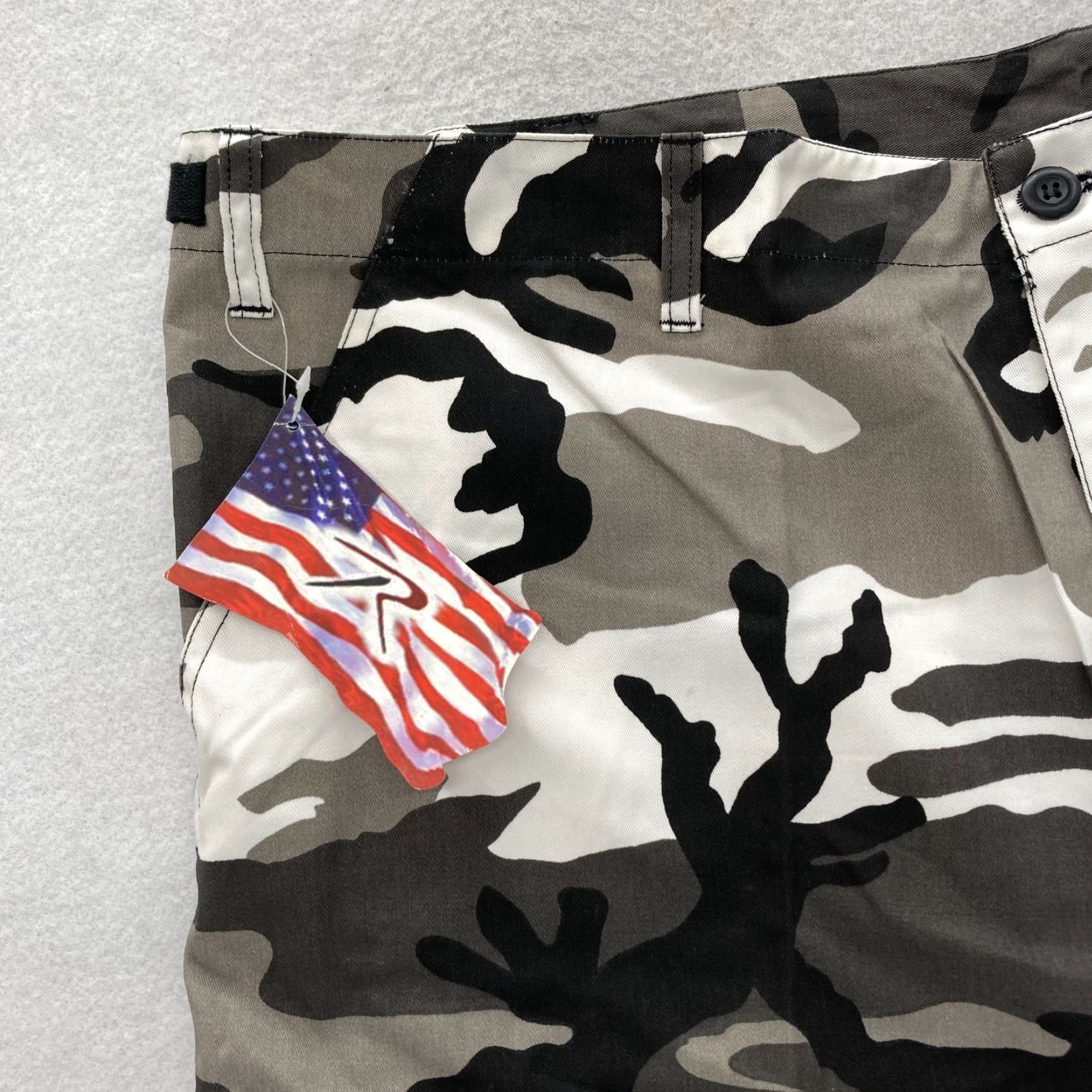 Rothco Rothco Ultra Force BDU Cargo Shorts Mens 2XL Urban Camouflage Adjustable Waist Size US 39 - 3 Thumbnail