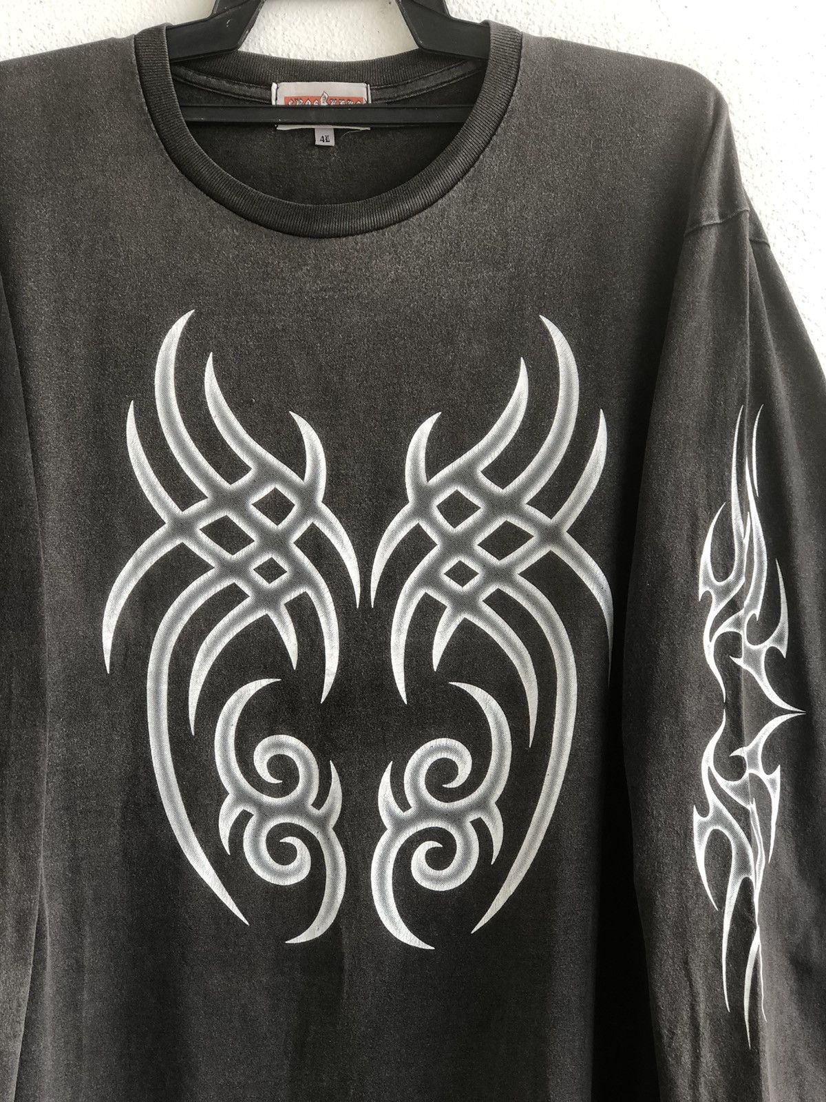 Vintage Vintage Faded Native Blade Cross Key Shirt Size US XL / EU 56 / 4 - 3 Thumbnail