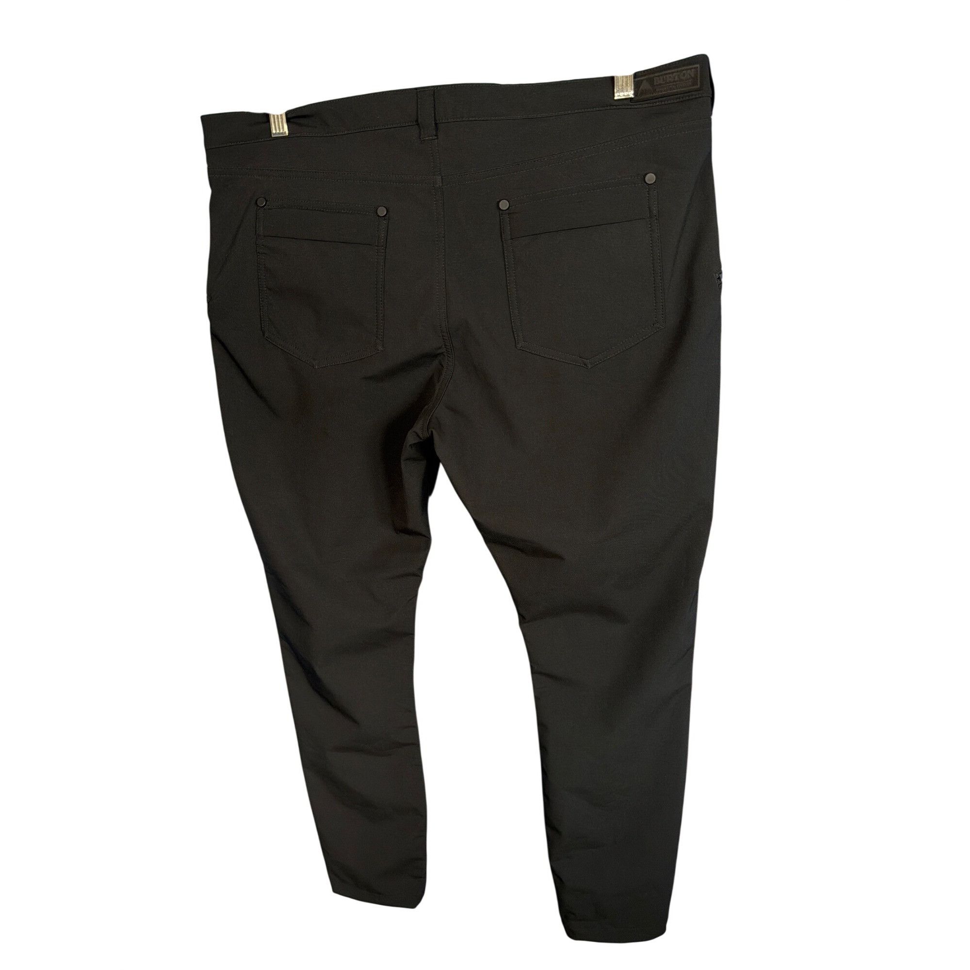 Burton NWT Women's Burton XL Ivy Under-Boot Snowboard Pants Black M Size 38" / US 16 / IT 52 - 4 Thumbnail